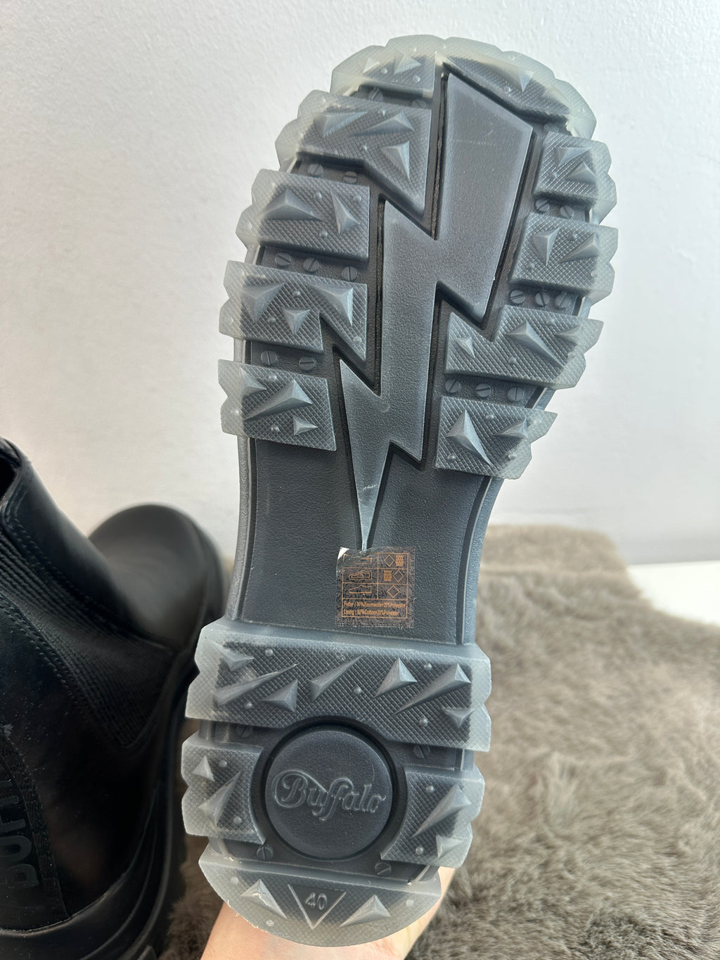 Buffalo Aspha Chelsea Mid Platforma