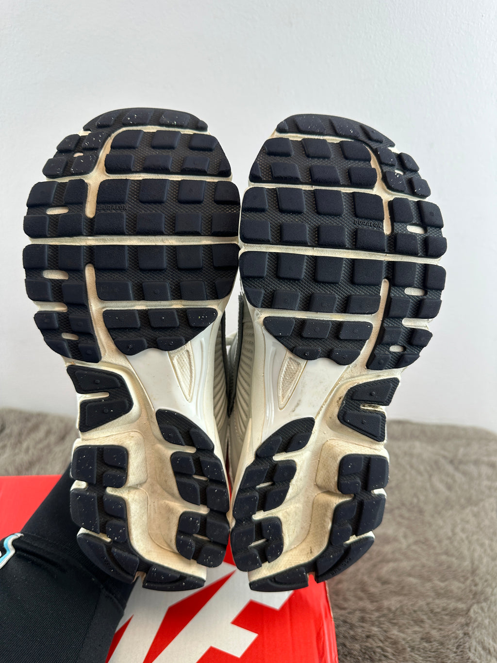 NIKE ZOOM VOMERO 5