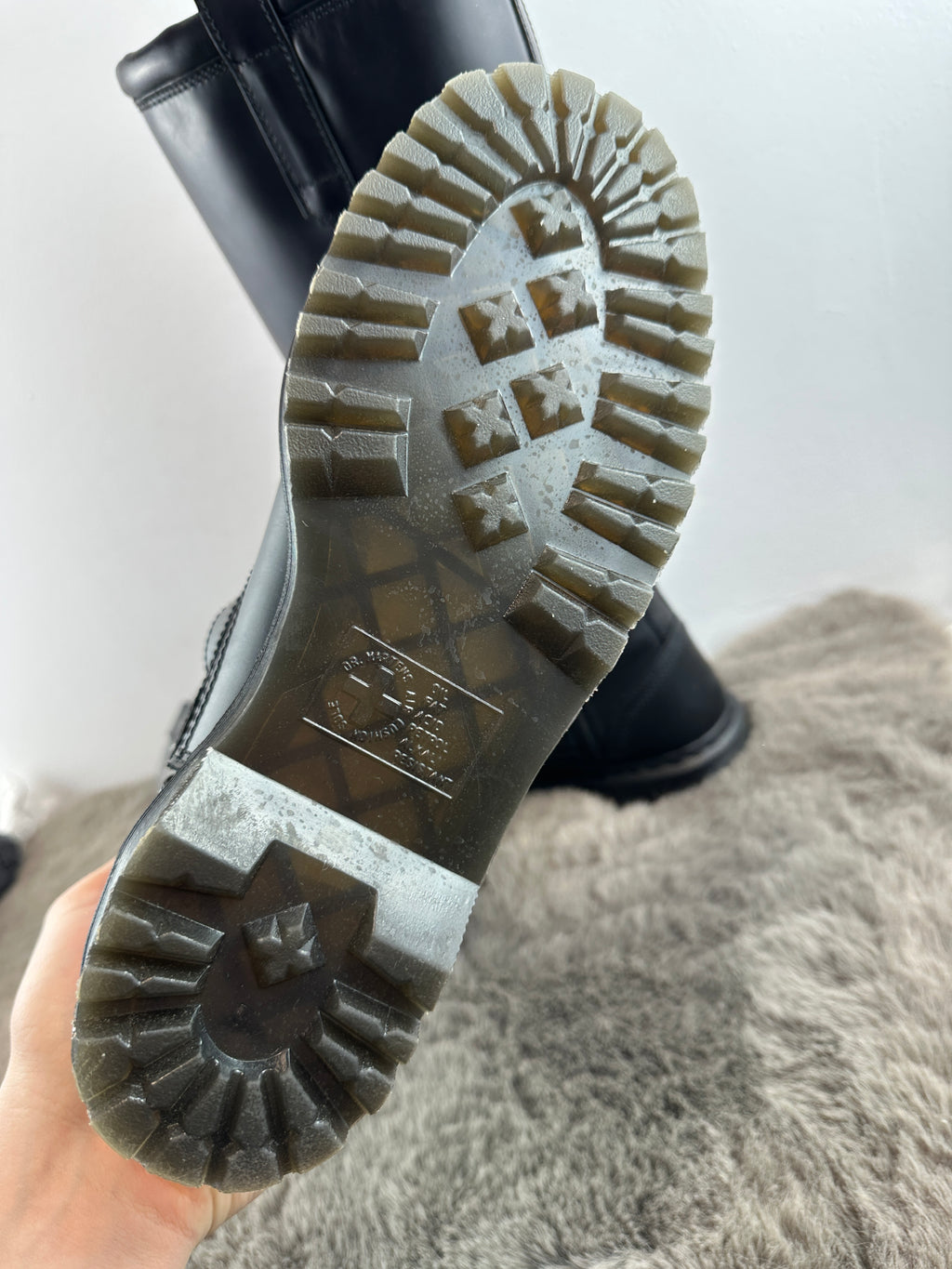 DR. MARTENS ANISTONE KH