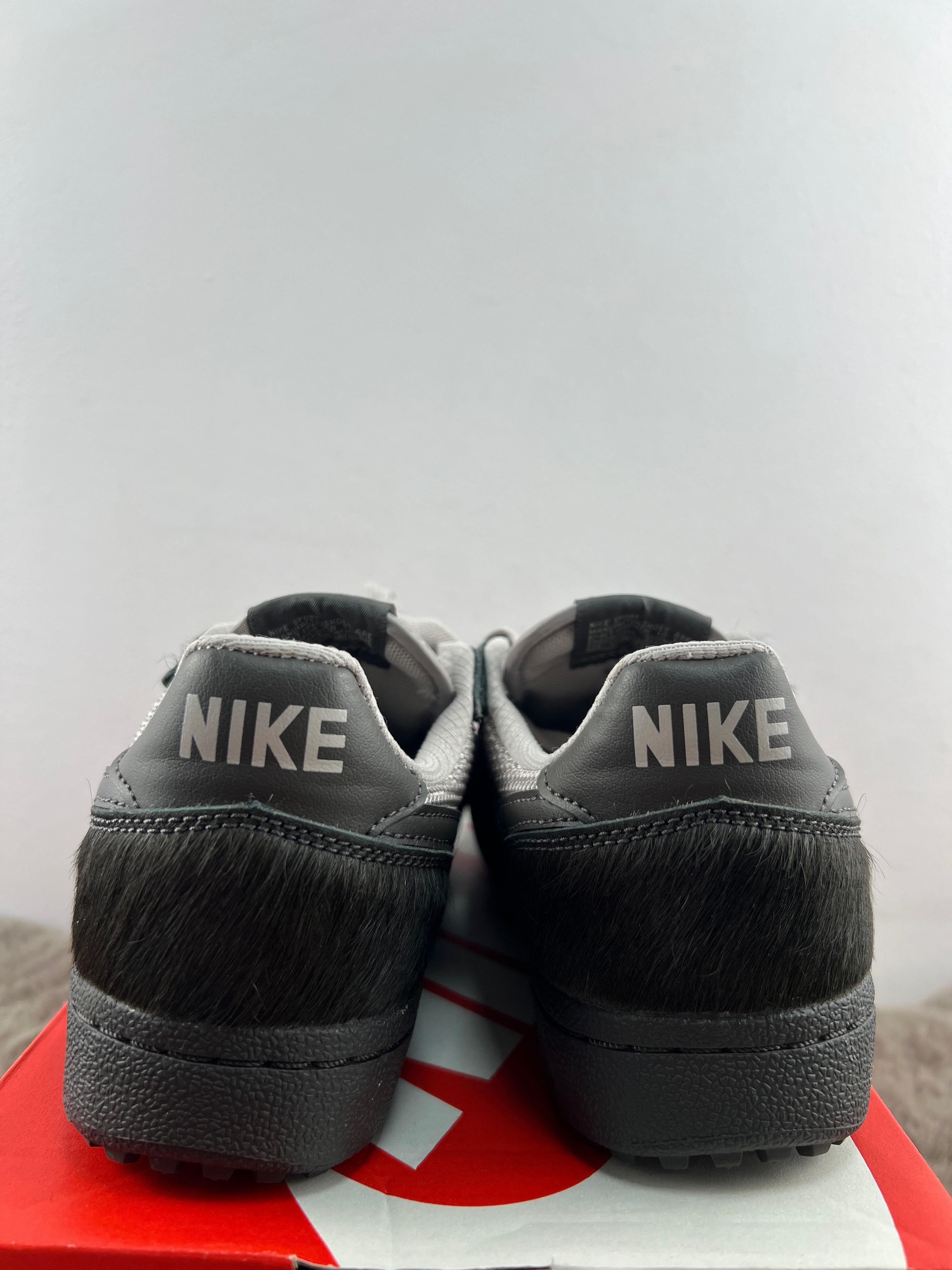 NIKE FIELD GENERAL PONY HAIR