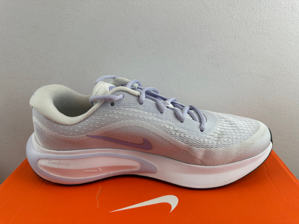 NIKE JOURNEY RUN