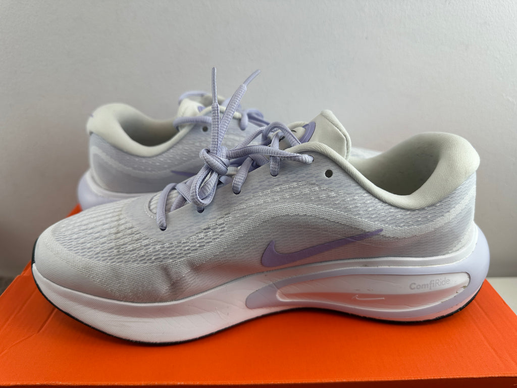 NIKE JOURNEY RUN