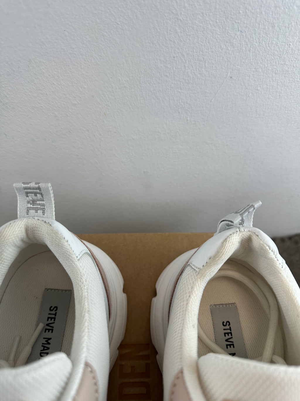 STEVE MADDEN PLASMA