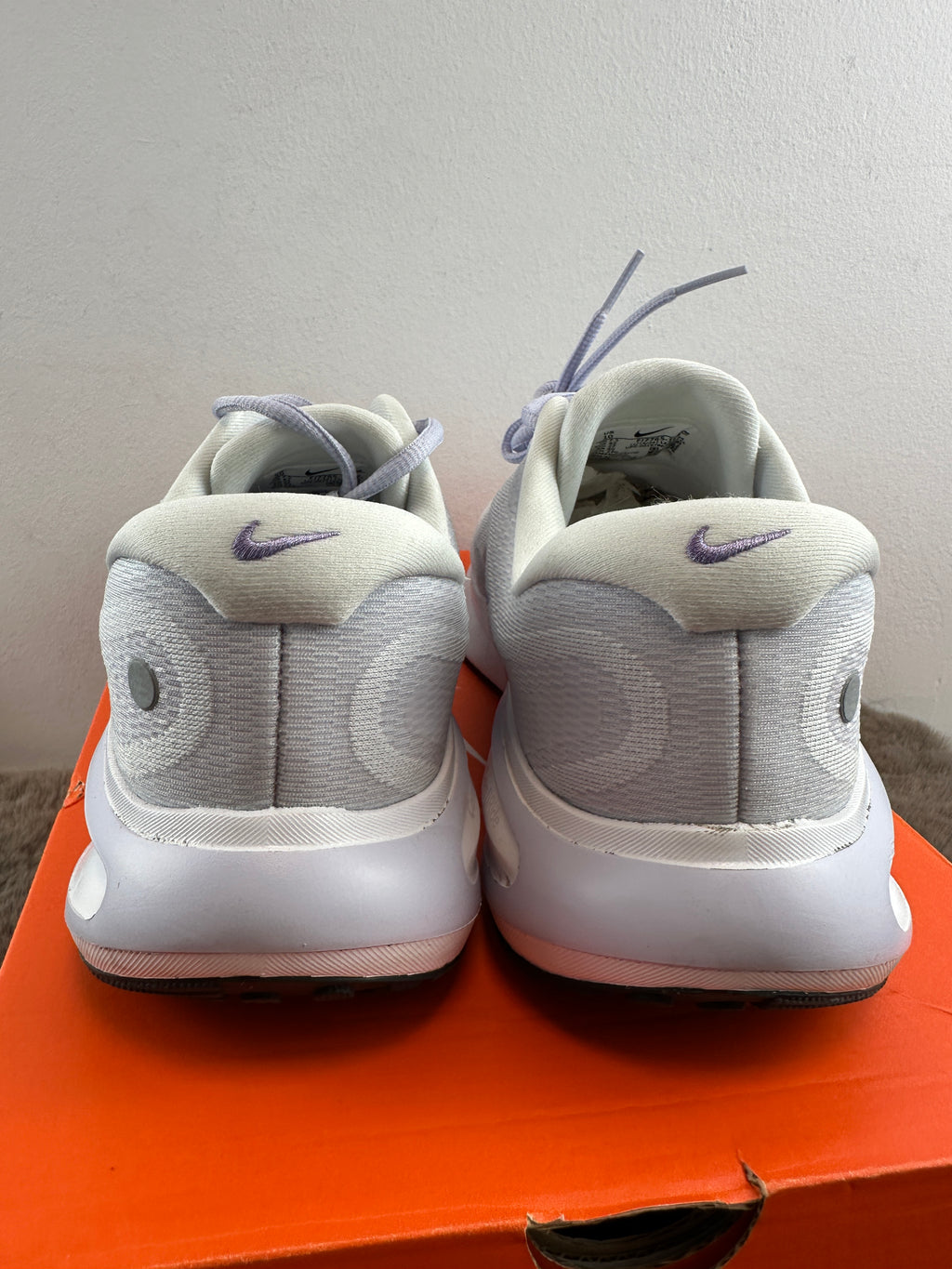NIKE JOURNEY RUN