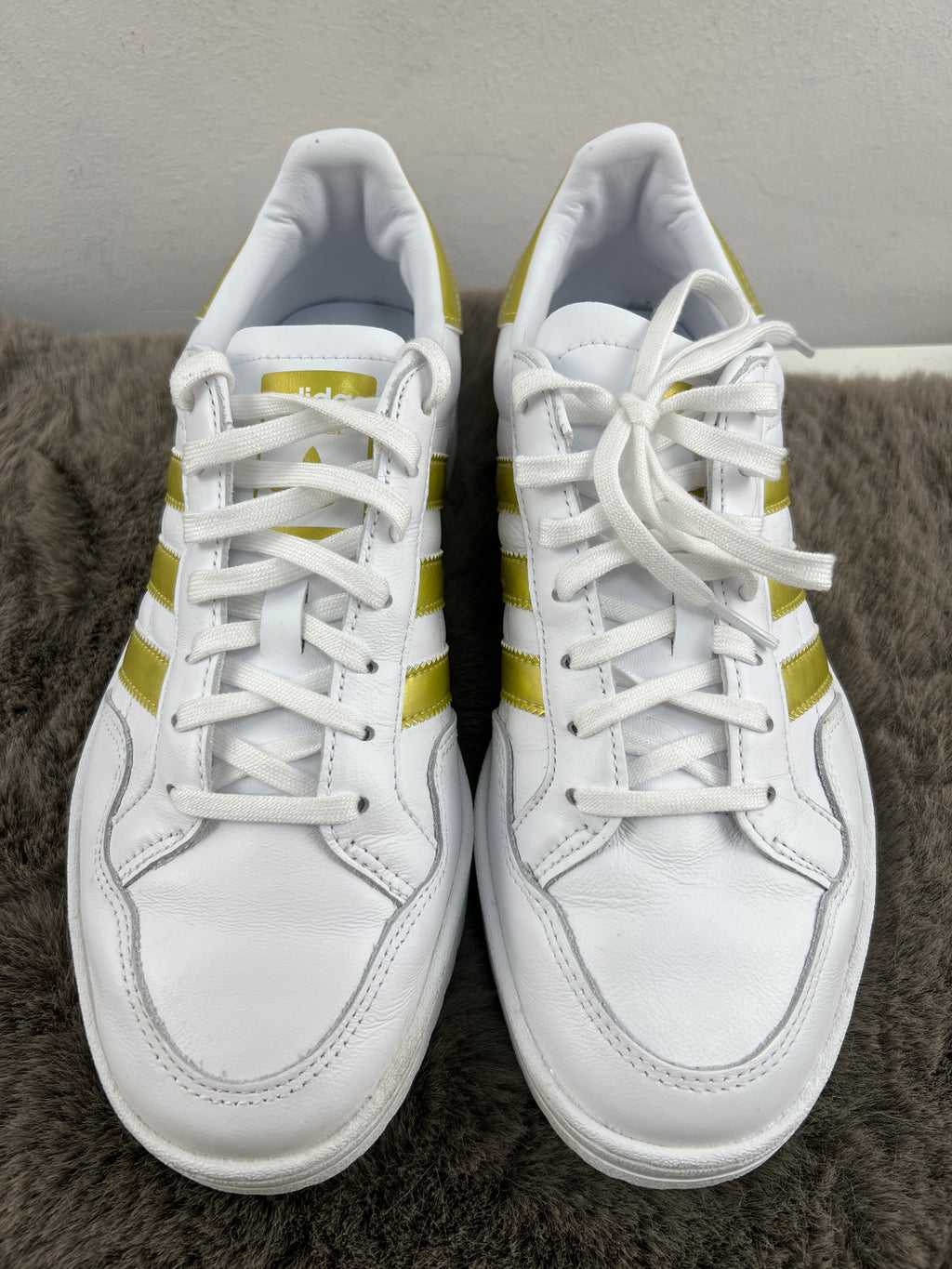 ADIDAS TEAM COURT