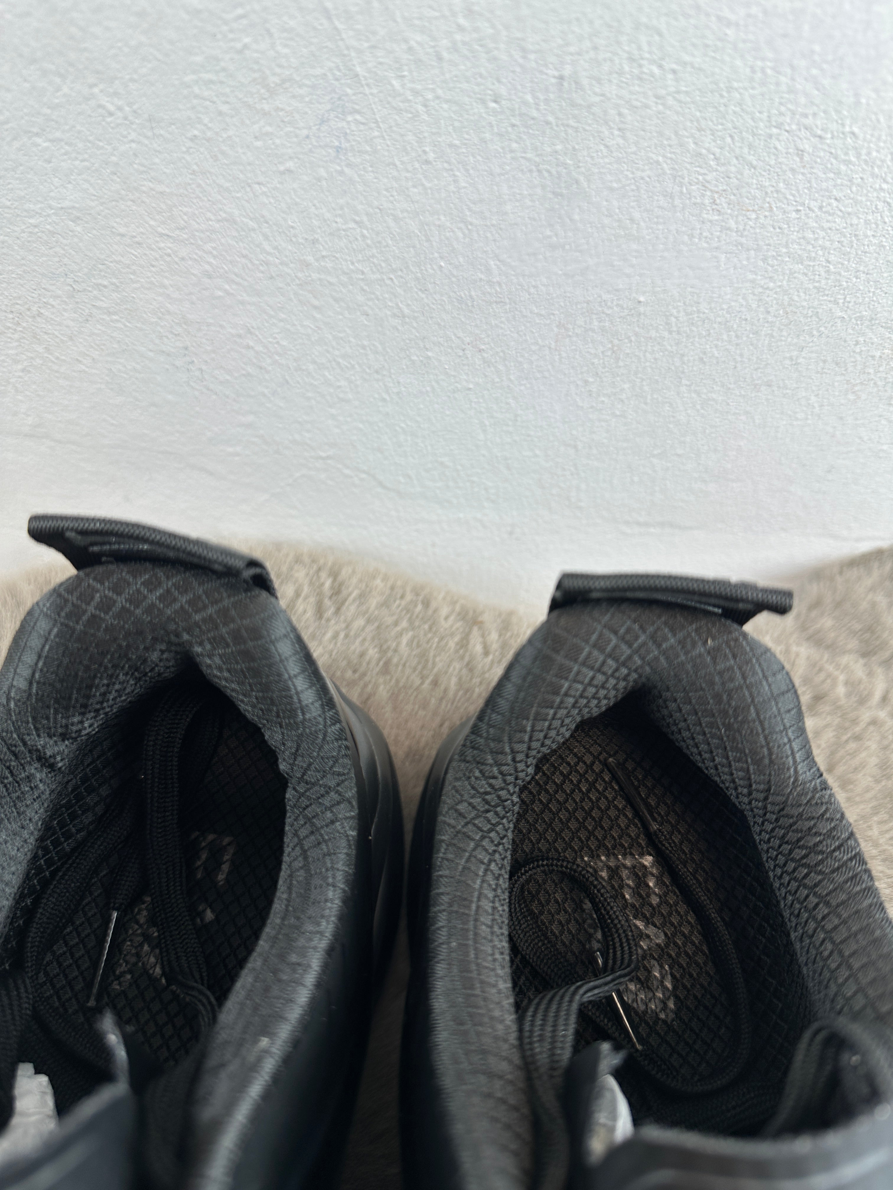 EA7 EMPORIO ARMANI SNEAKERS