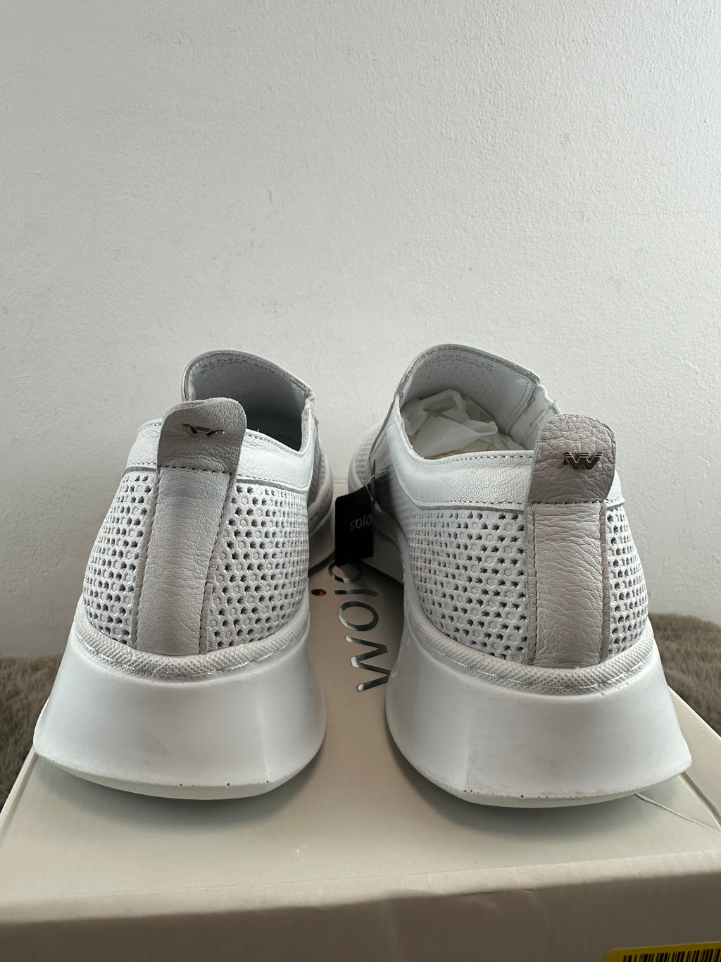 WOJAS SNEAKERS SLIP ON