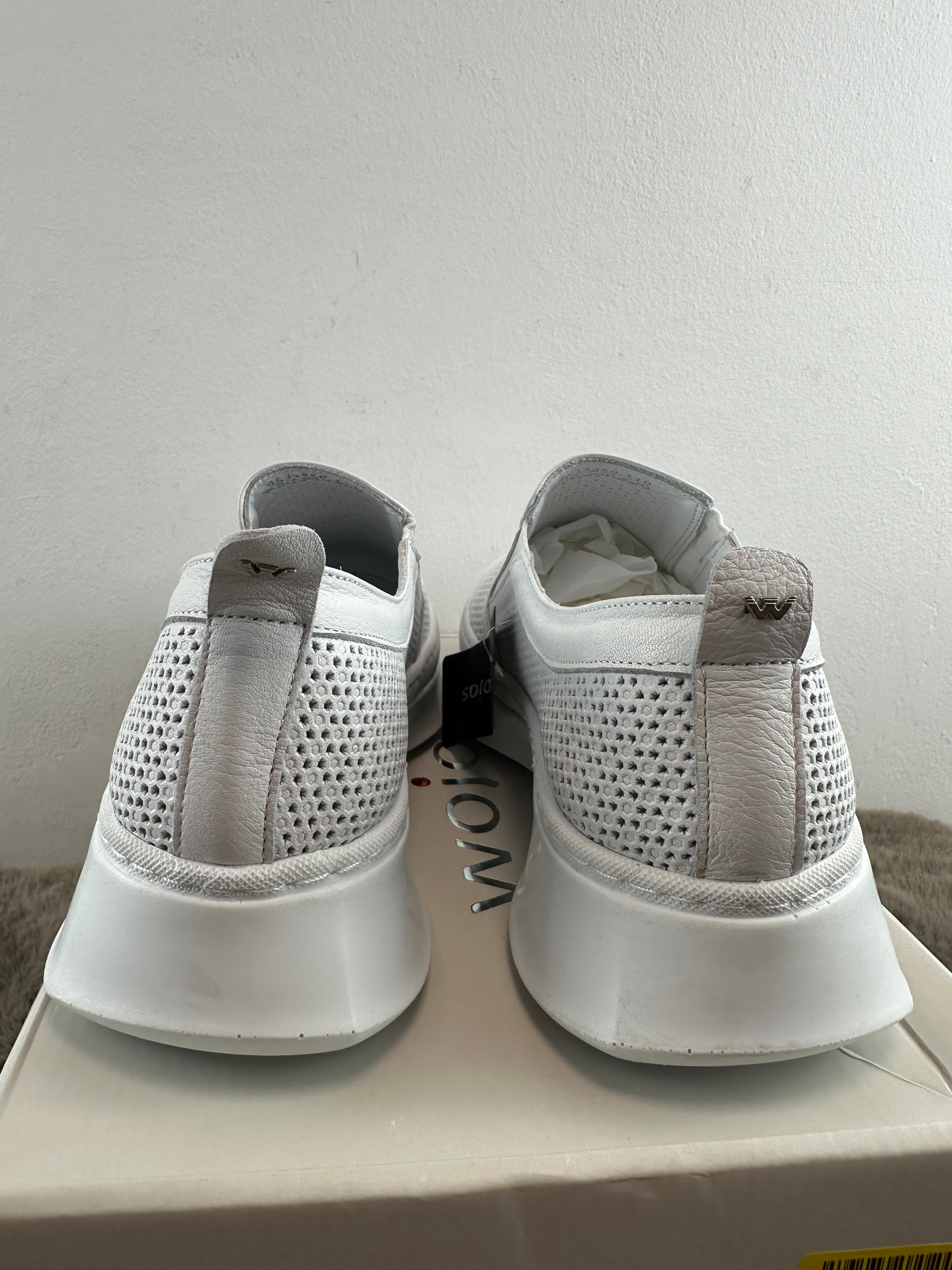 WOJAS SNEAKERS SLIP ON