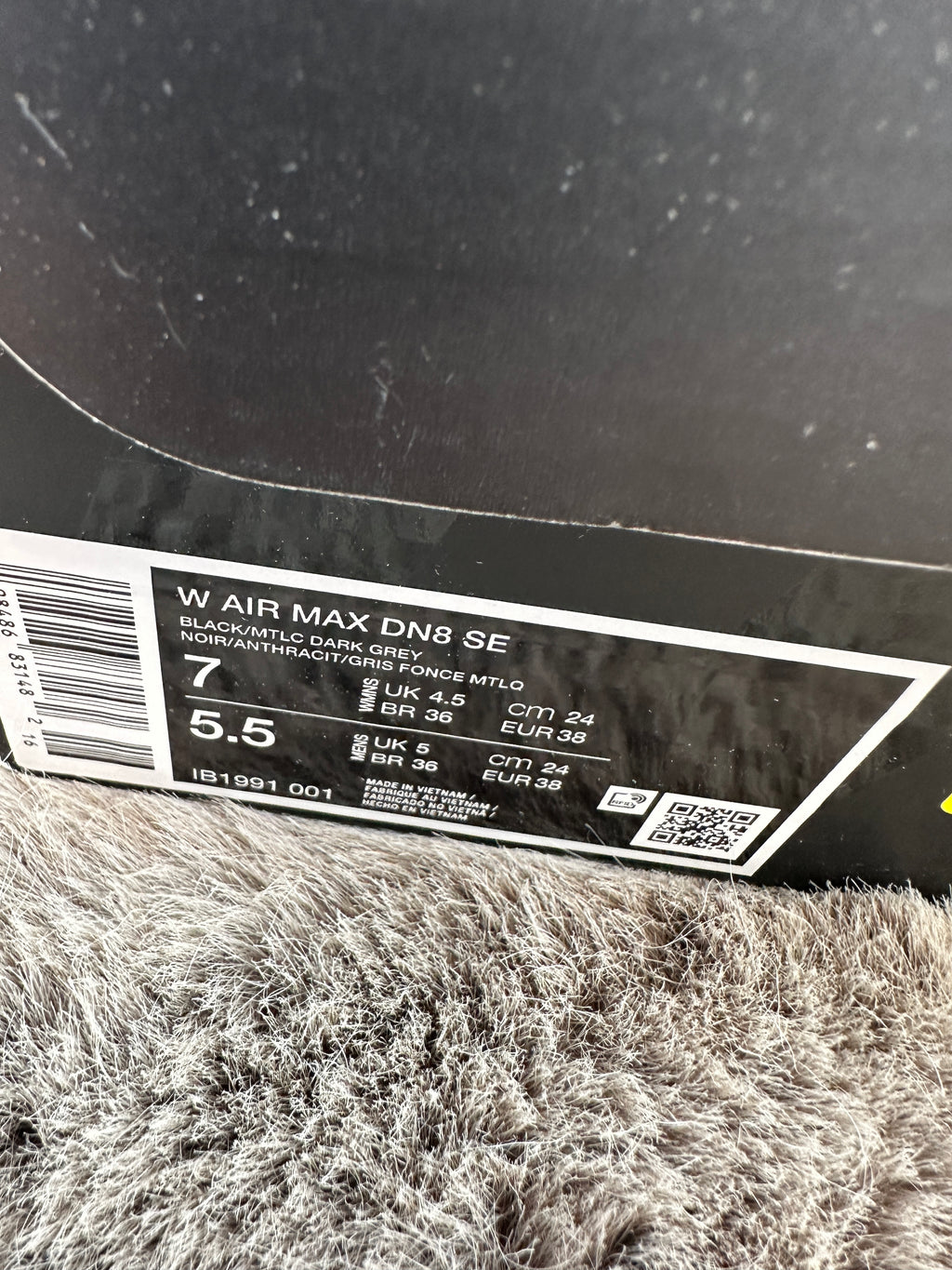 NIKE AIR MAX DN8 SE
