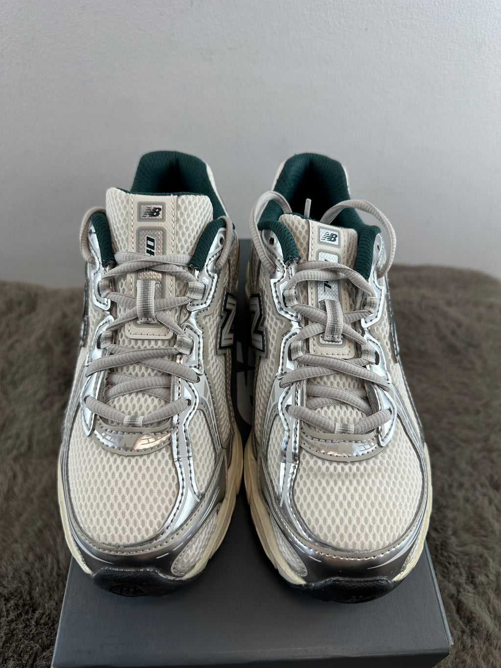 NEW BALANCE 740 U