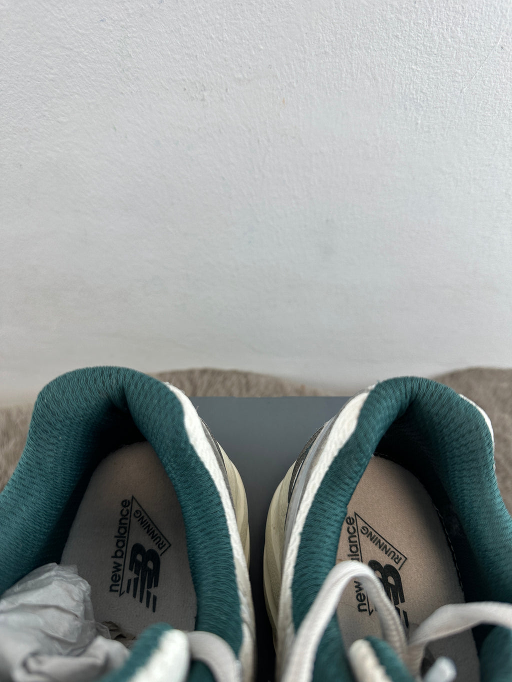 NEW BALANCE 740 U