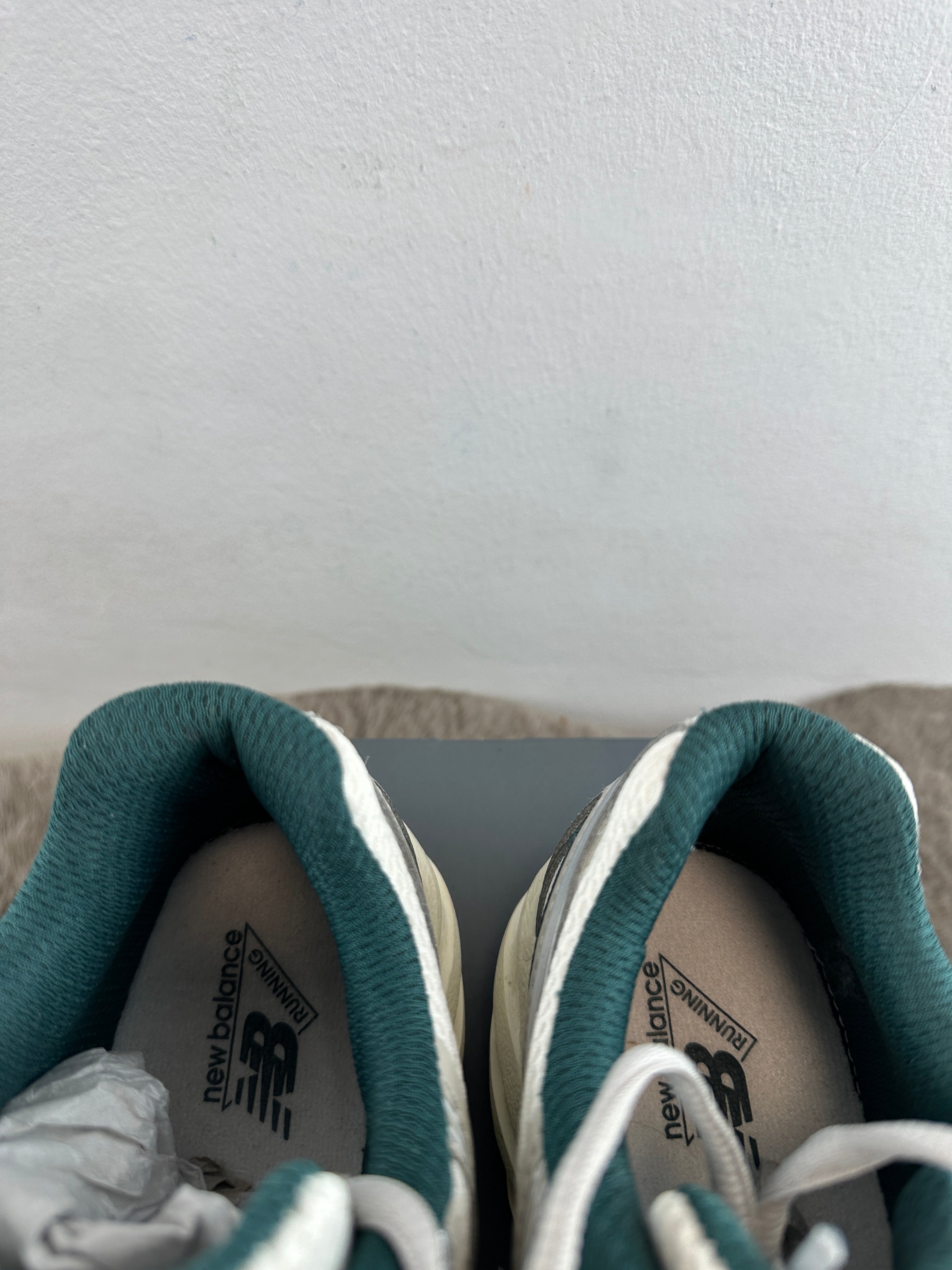 NEW BALANCE 740 U