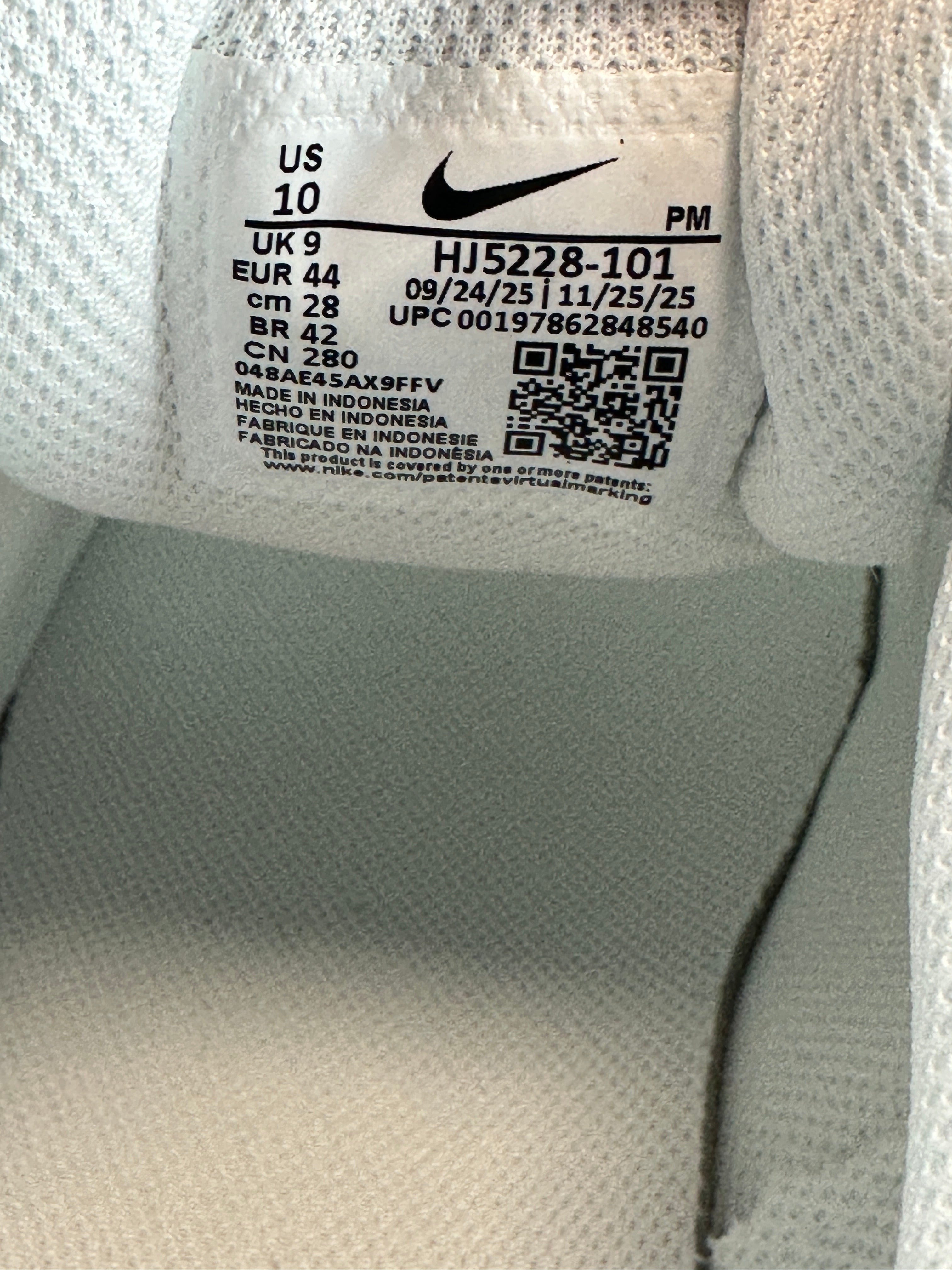 NIKE V5 RNR