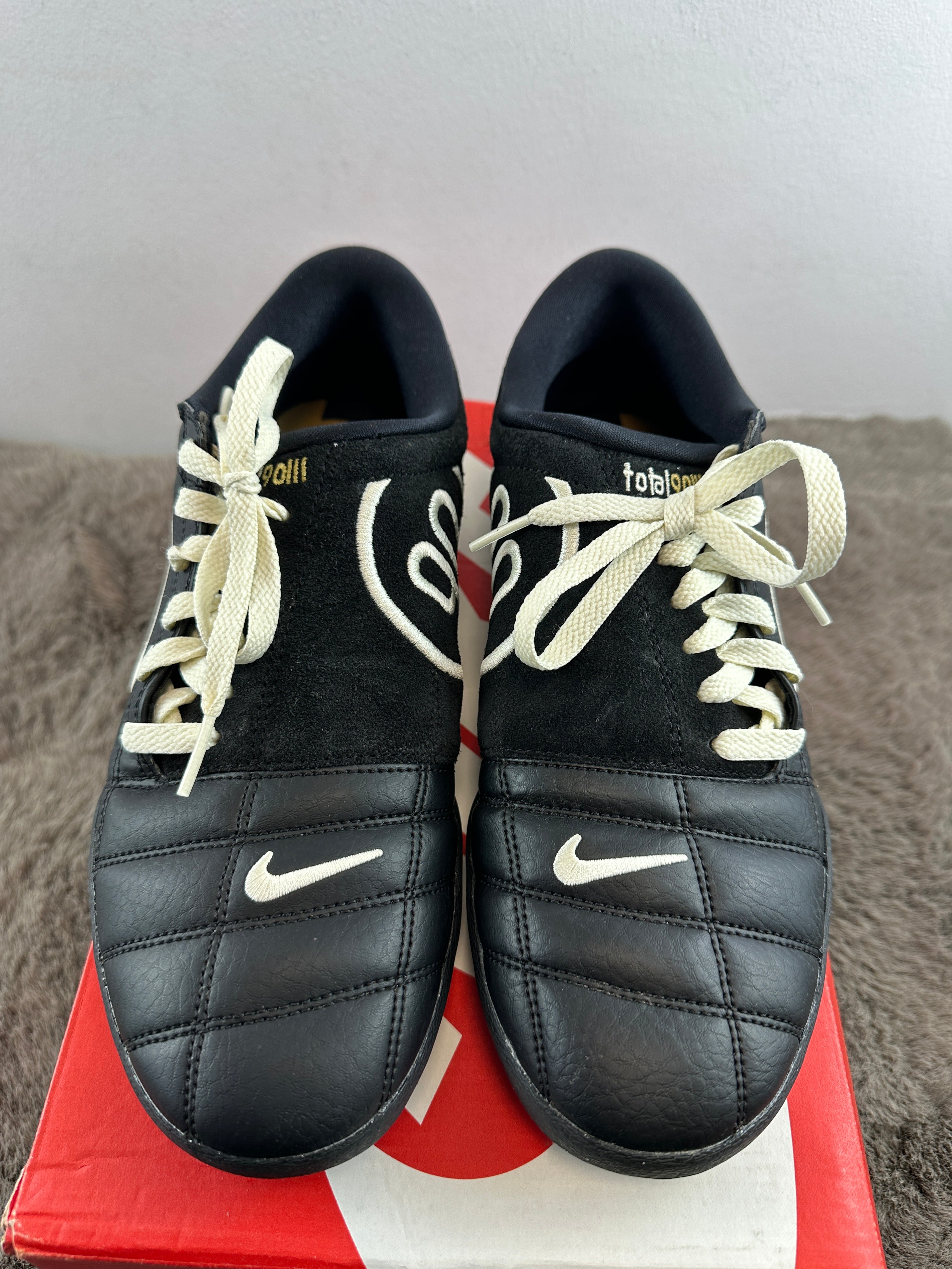 nike total 90
