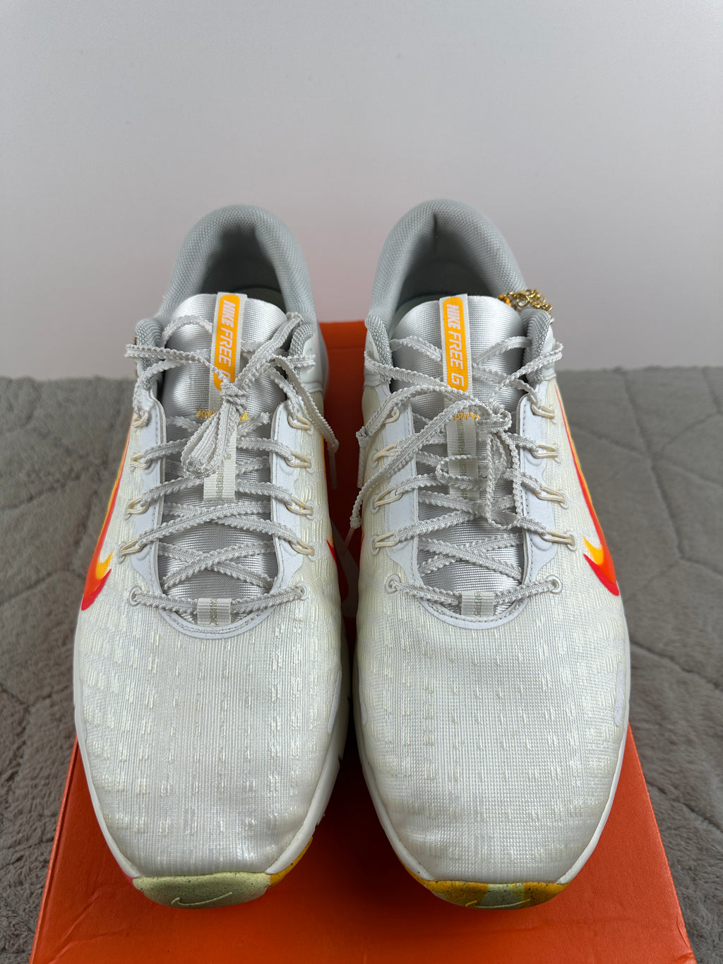NIKE FREE GOLF NELLY KORDA GOLD CHARMS
