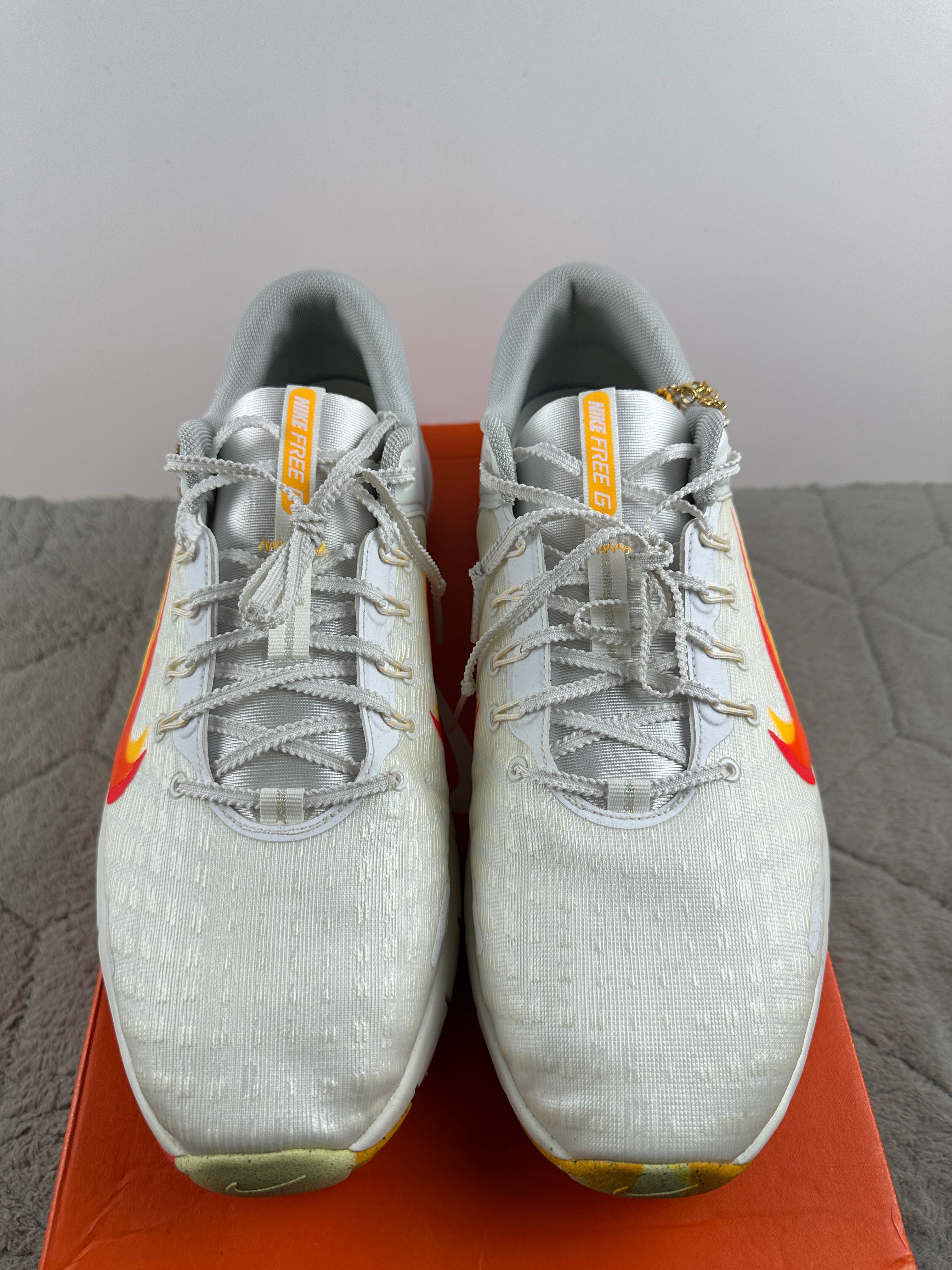 NIKE FREE GOLF NELLY KORDA GOLD CHARMS