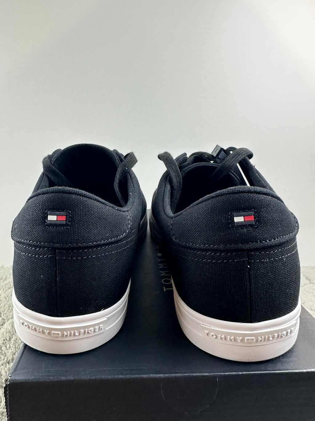 TOMMY HILFIGER VULC CORE