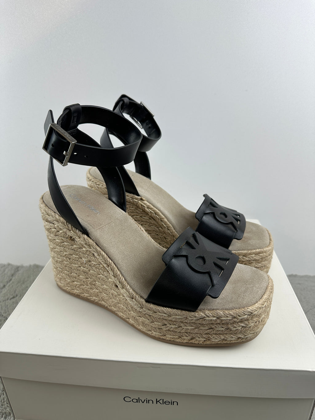 CALVIN KLEIN ESPADRILE