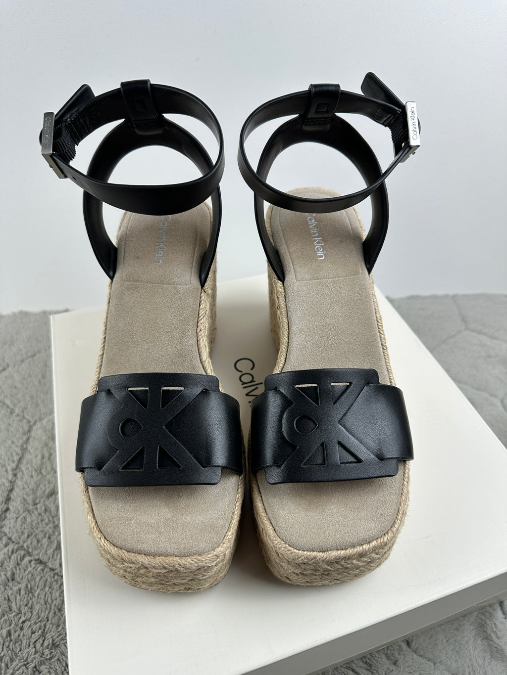 CALVIN KLEIN ESPADRILE