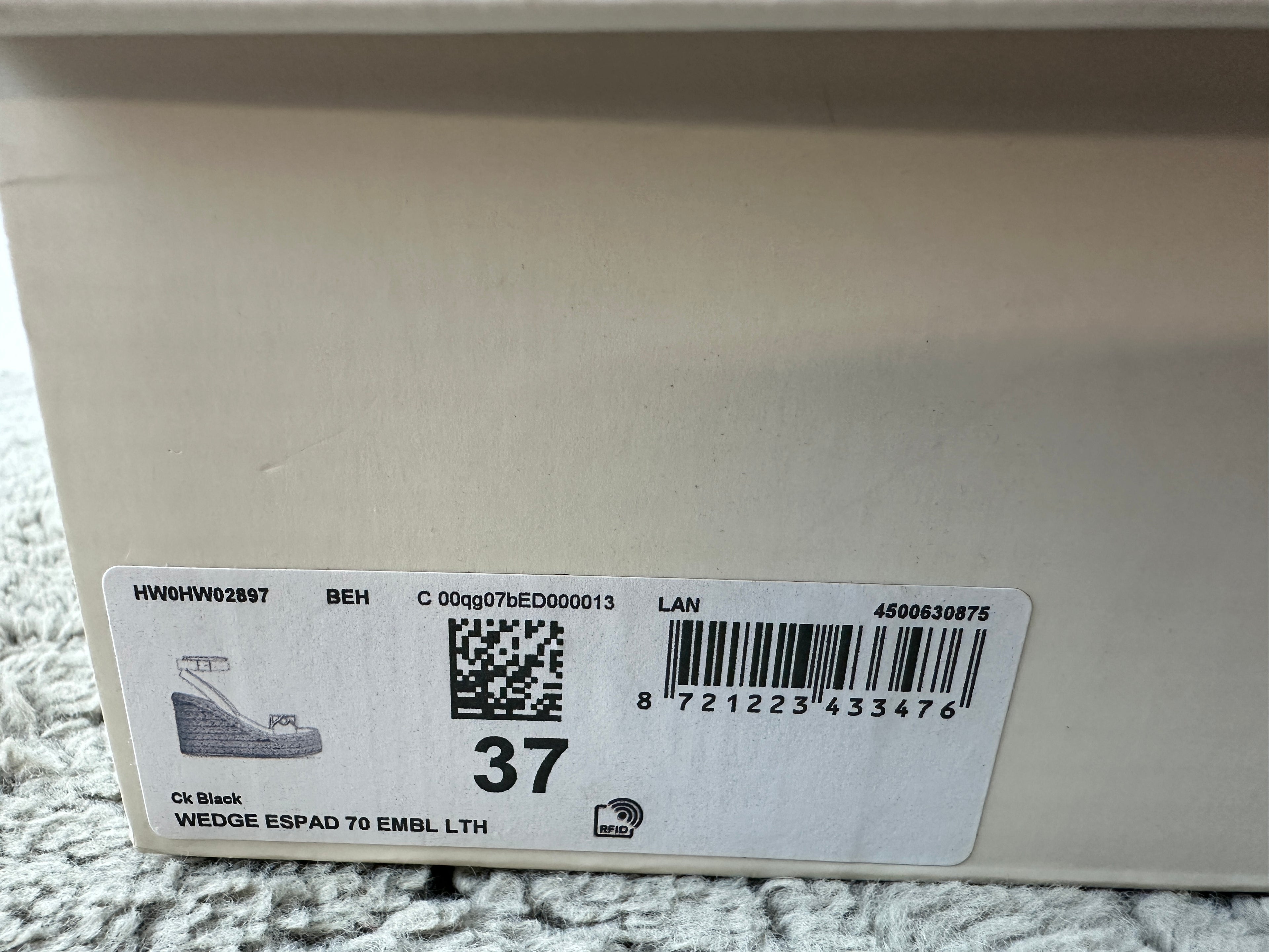 CALVIN KLEIN ESPADRILE