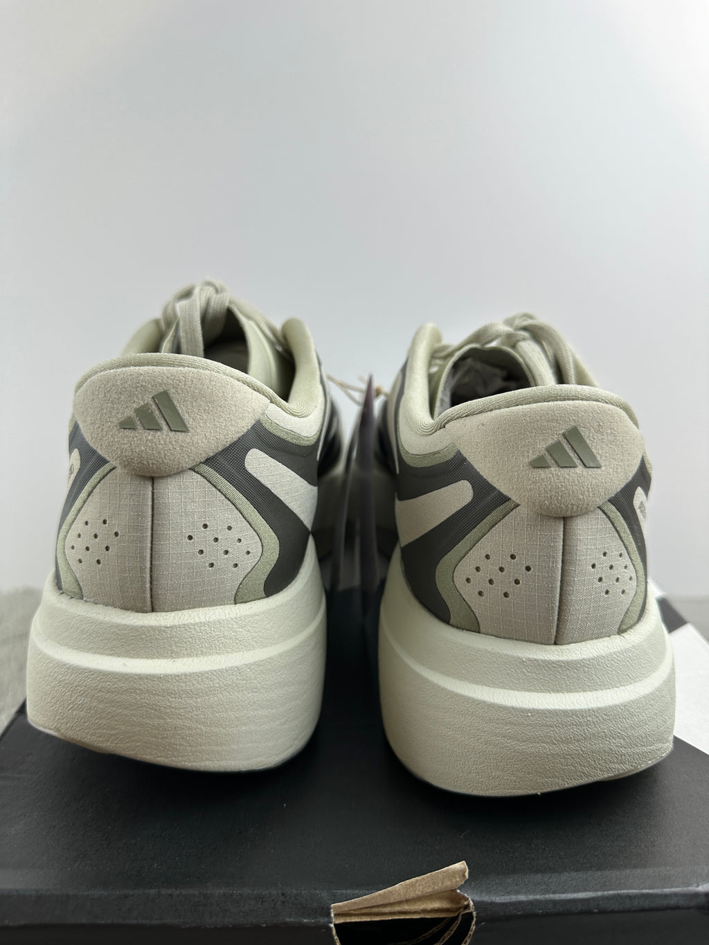 ADIDAS ADIZERO EVO SL EQT