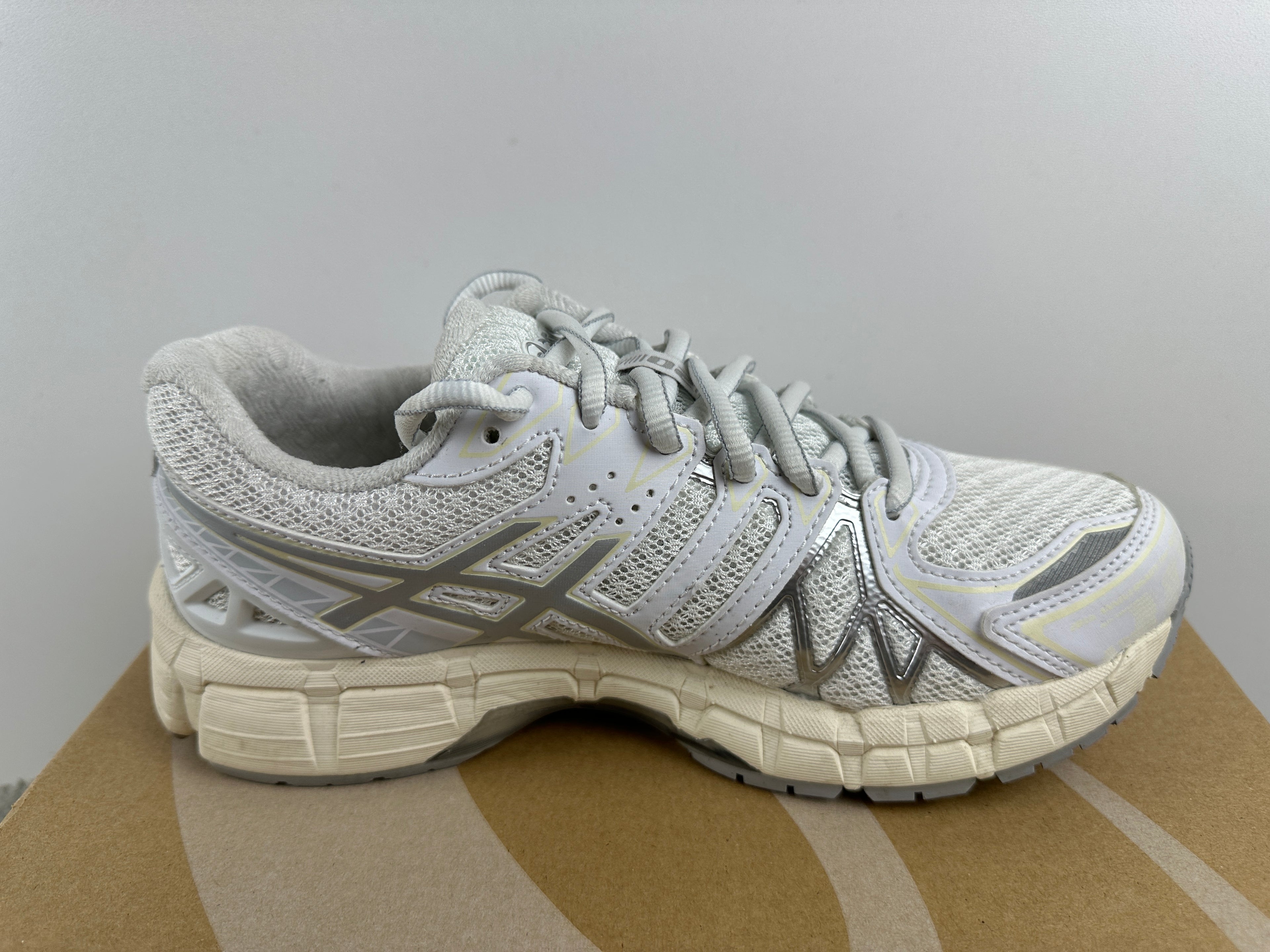 ASICS GEL-KAYANO 20