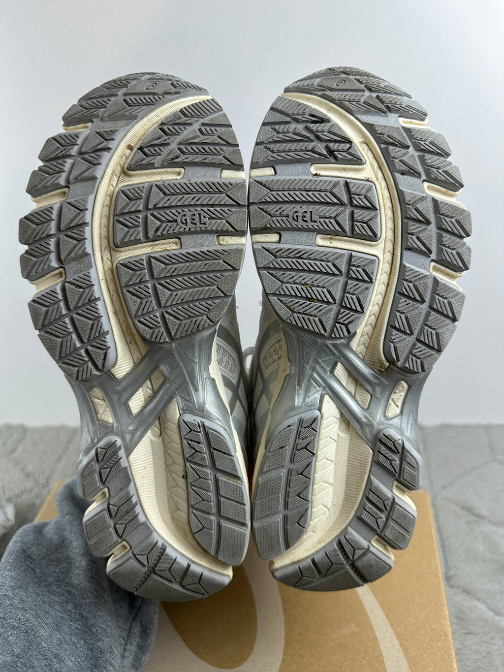 ASICS GEL-KAYANO 20