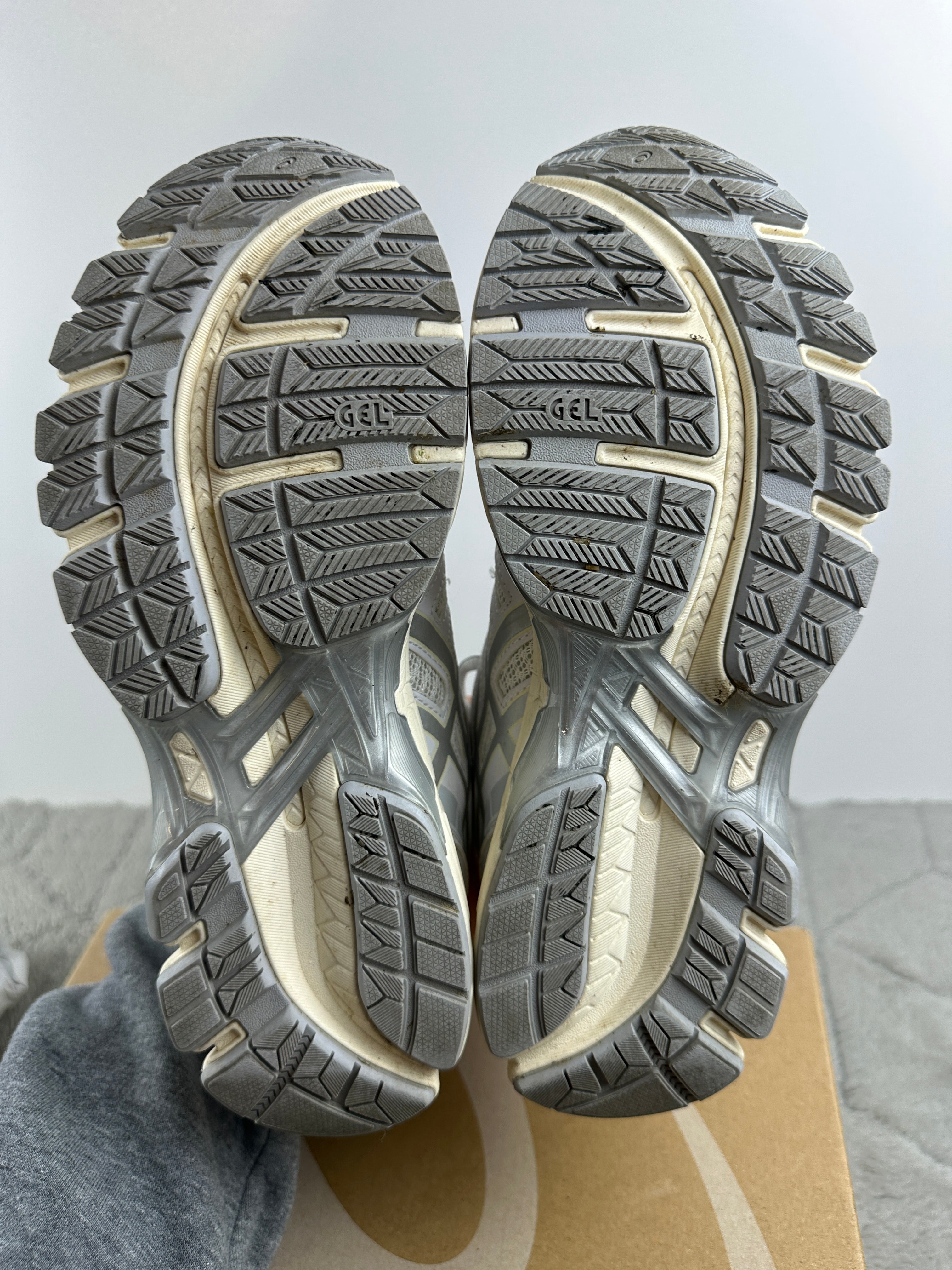 ASICS GEL-KAYANO 20