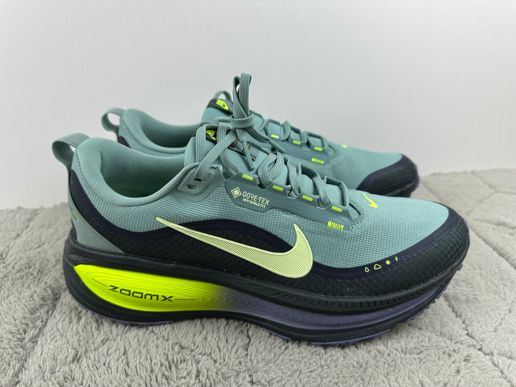 NIKE VOMERO 18 GTX