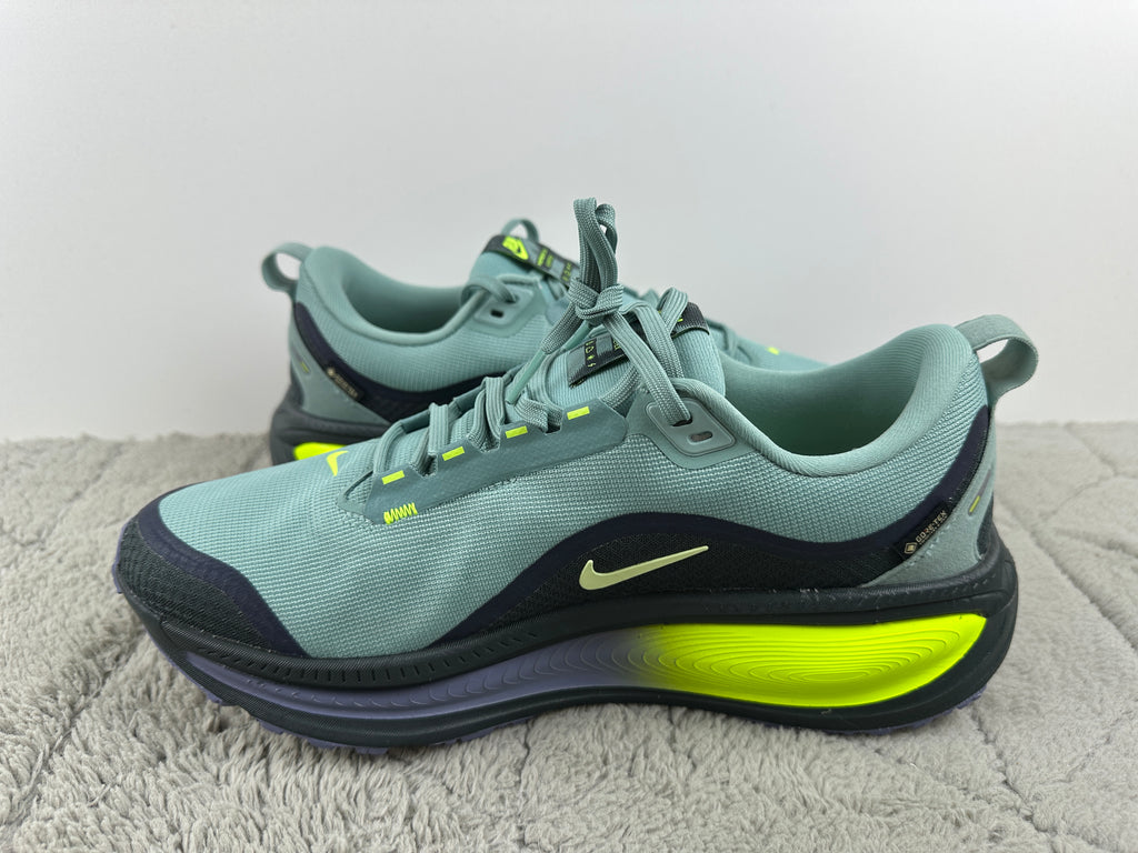 NIKE VOMERO 18 GTX