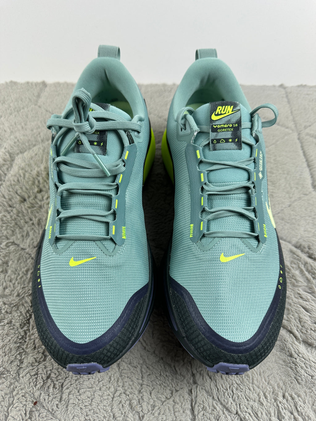 NIKE VOMERO 18 GTX