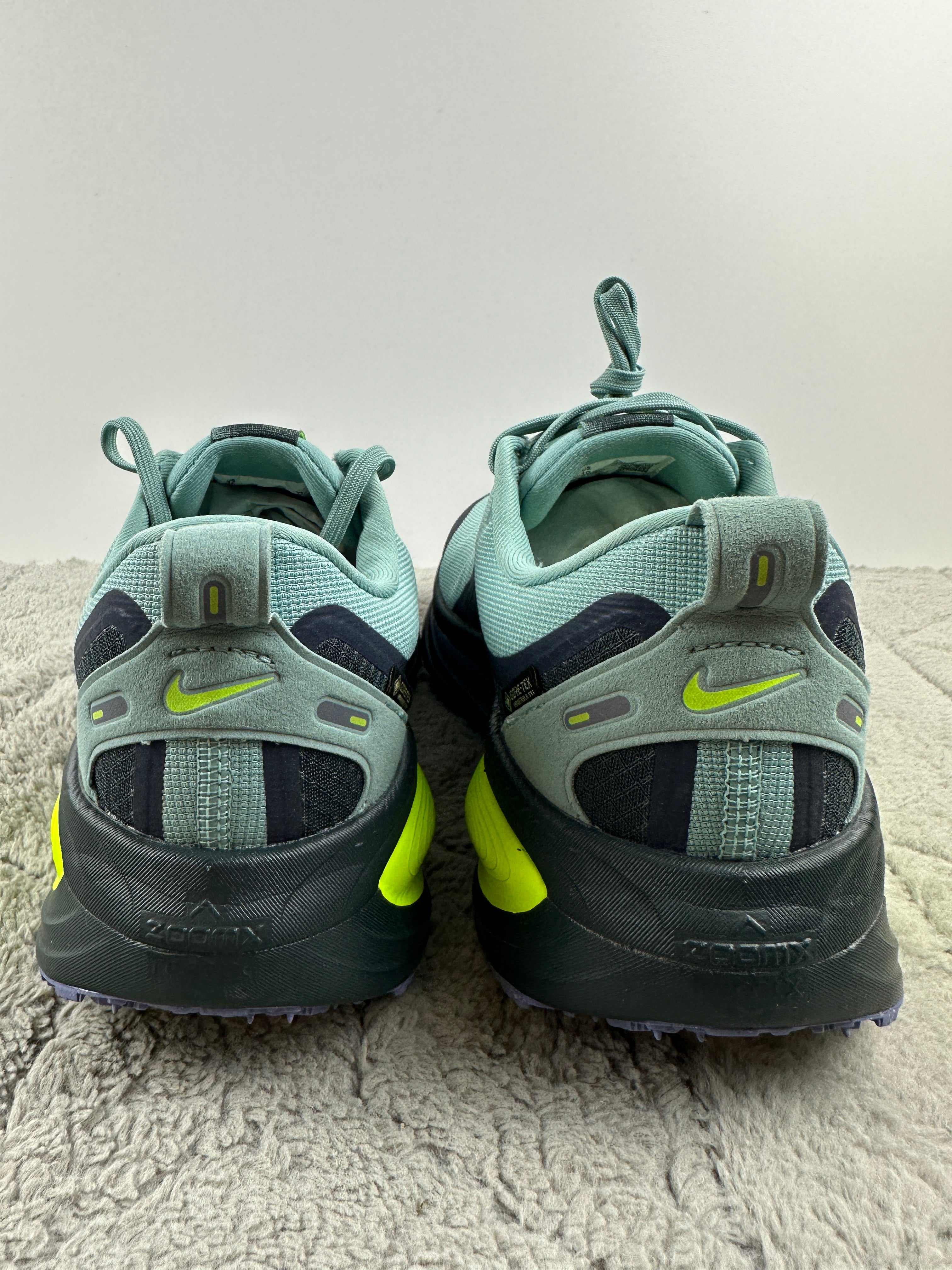 NIKE VOMERO 18 GTX