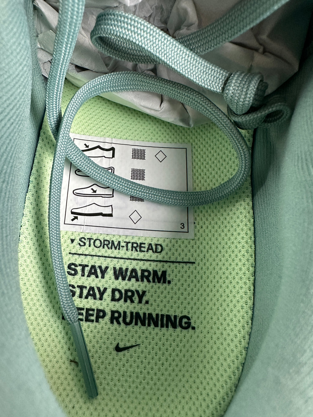 NIKE VOMERO 18 GTX