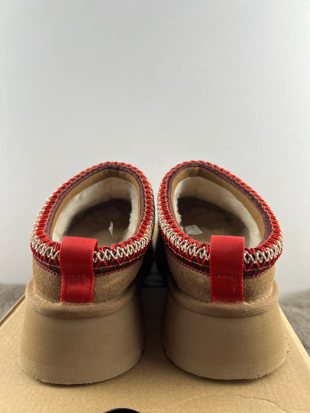UGG TAZZ 2
