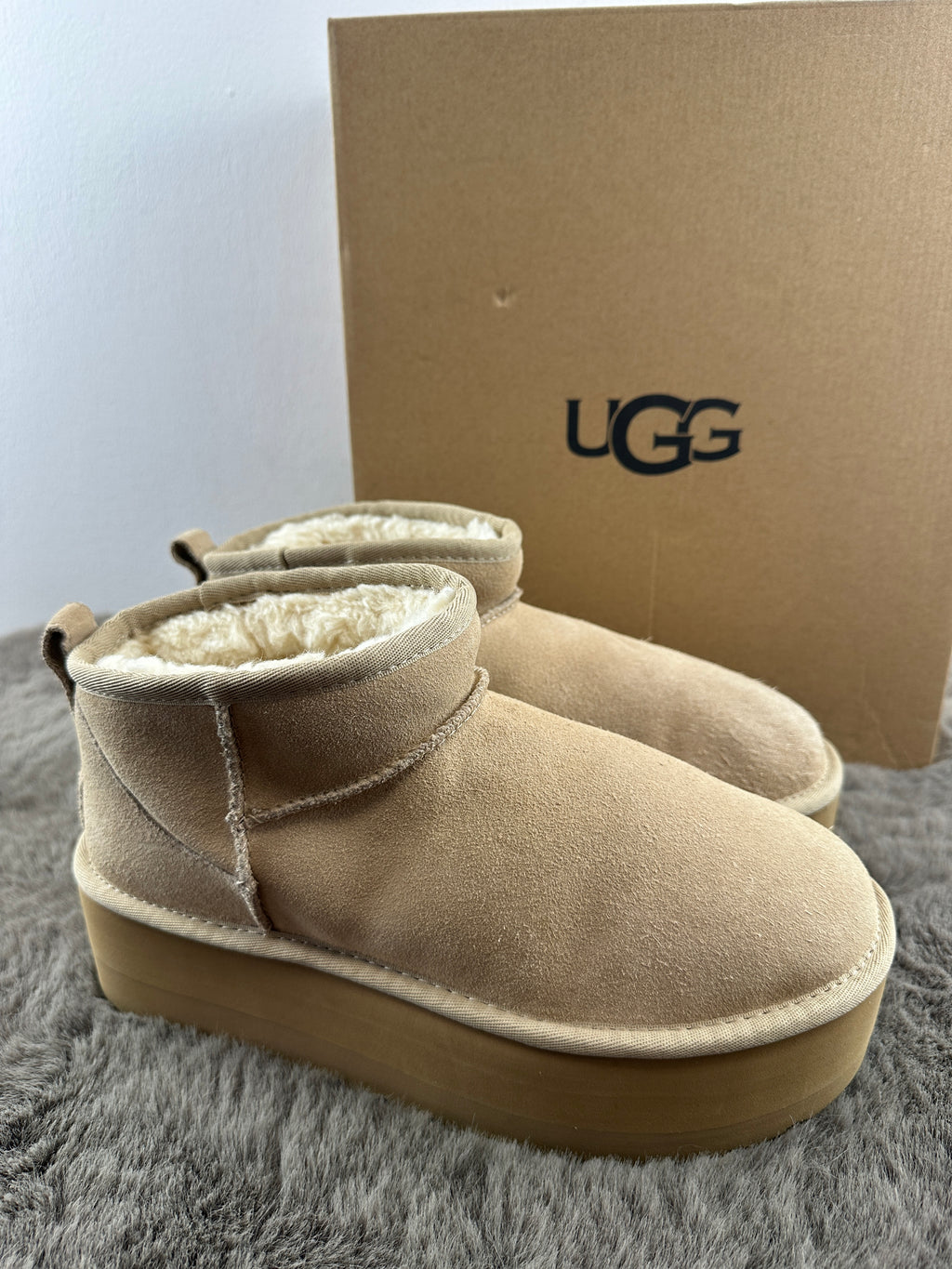 ugg classic ultra mini platform