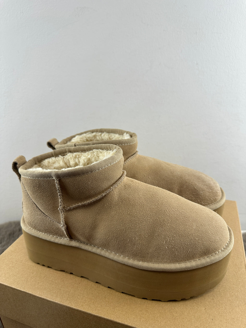 ugg classic ultra mini platform