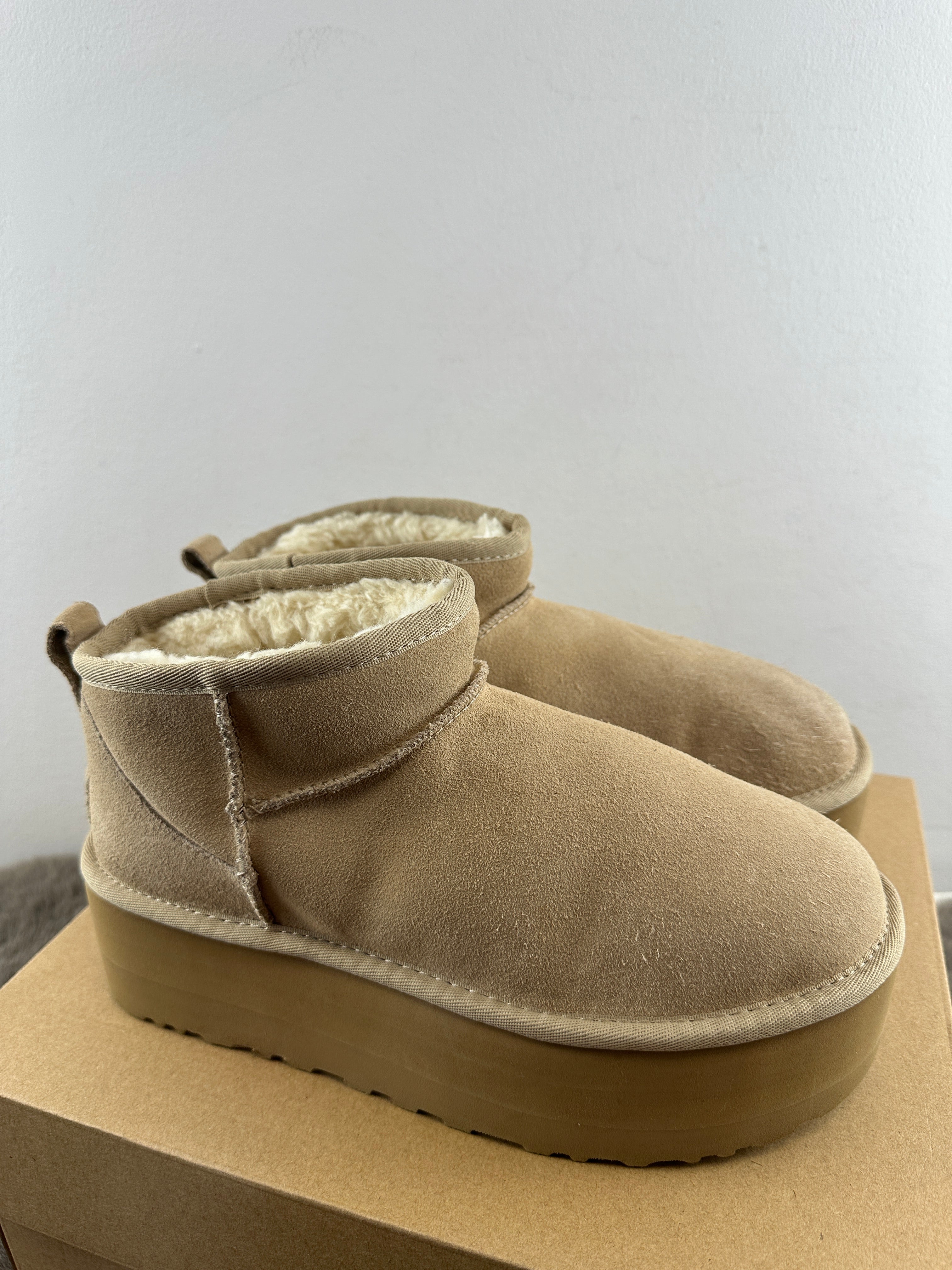 ugg classic ultra mini platform