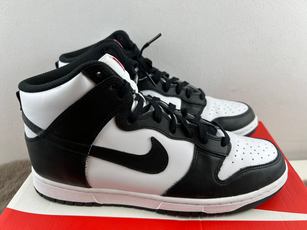 NIKE DUNK HIGH PANDA