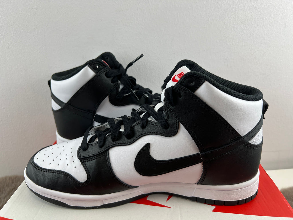 NIKE DUNK HIGH PANDA