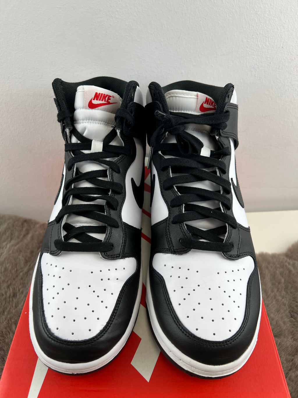 NIKE DUNK HIGH PANDA