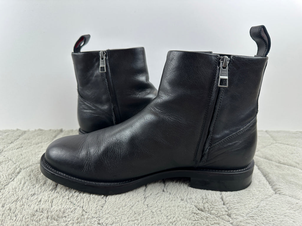 TOMMY HILFIGER VOGUE CHELSEA BOOTS
