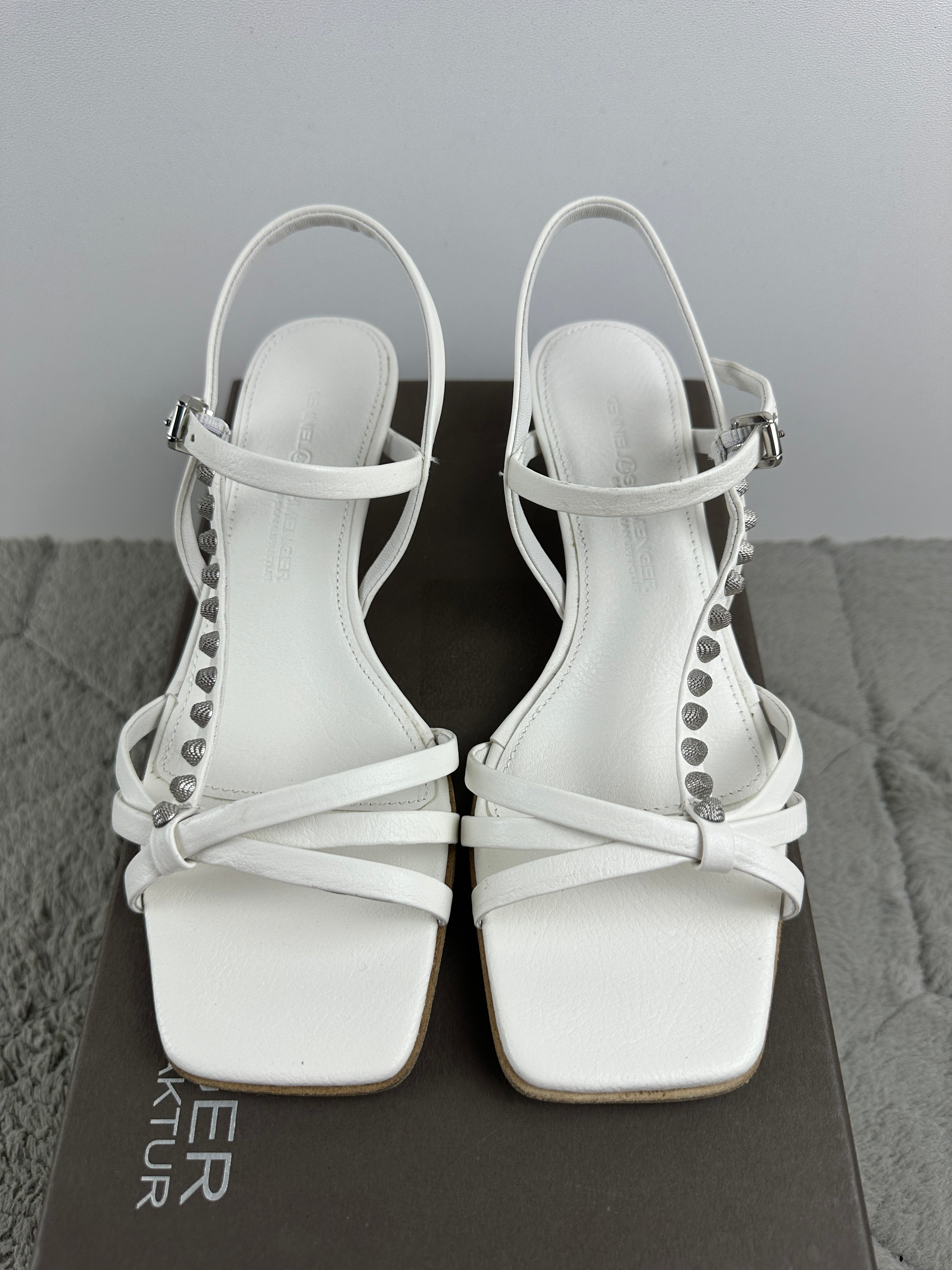 KENNEL SCHMENGER SANDALS