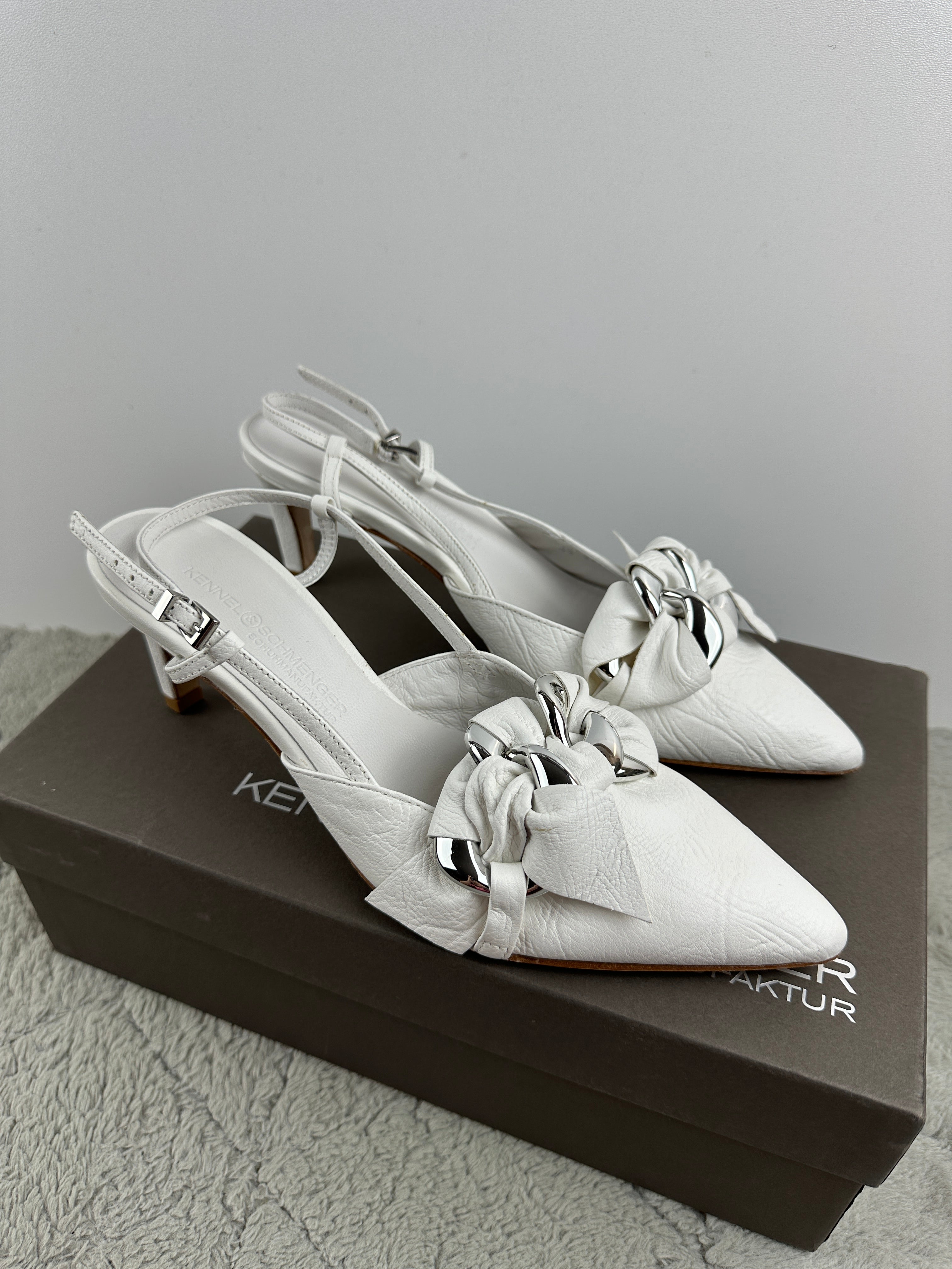 KENNEL SCHMENGER SANDALS