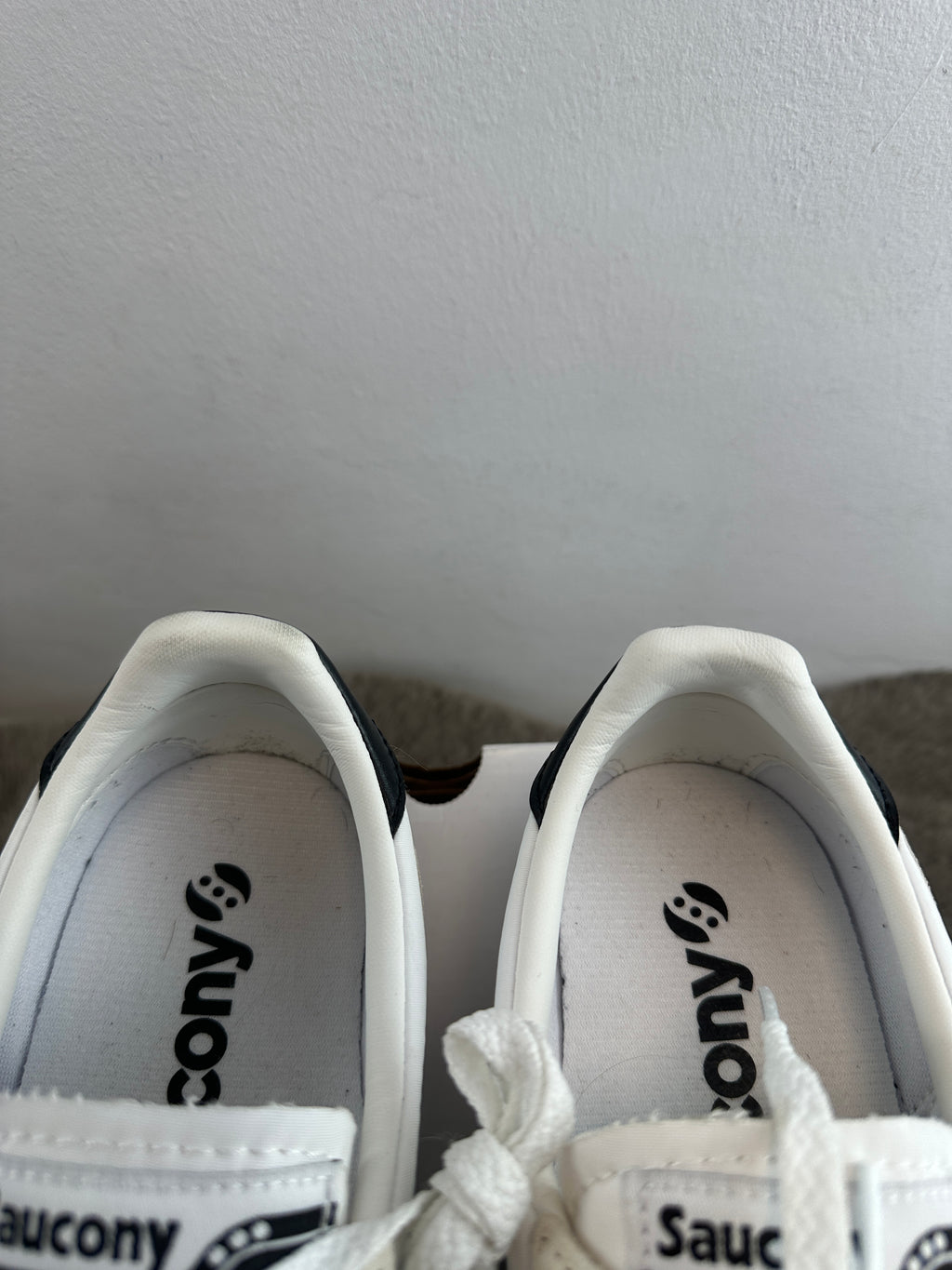 SAUCONY TRAINER 80