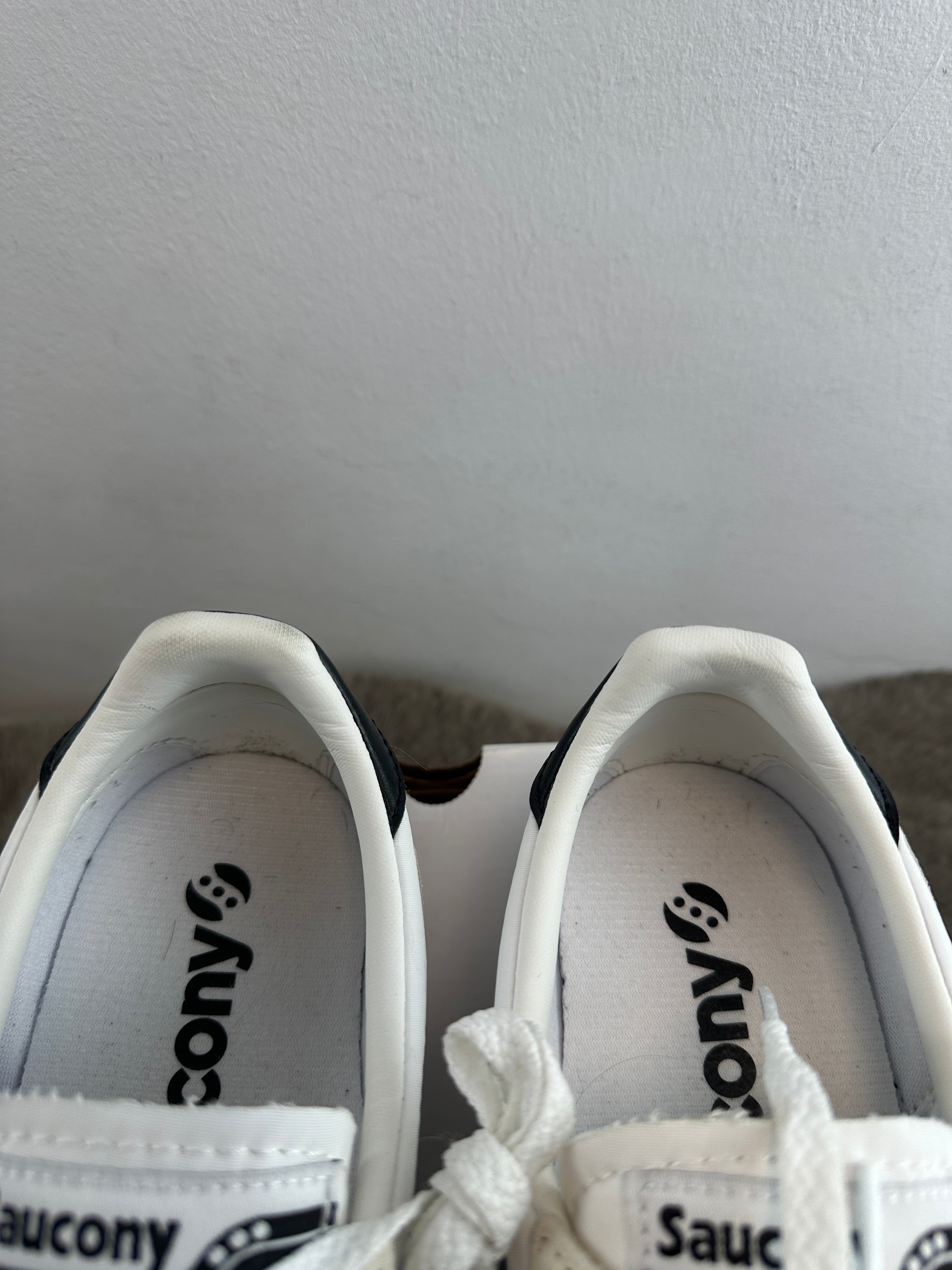 SAUCONY TRAINER 80