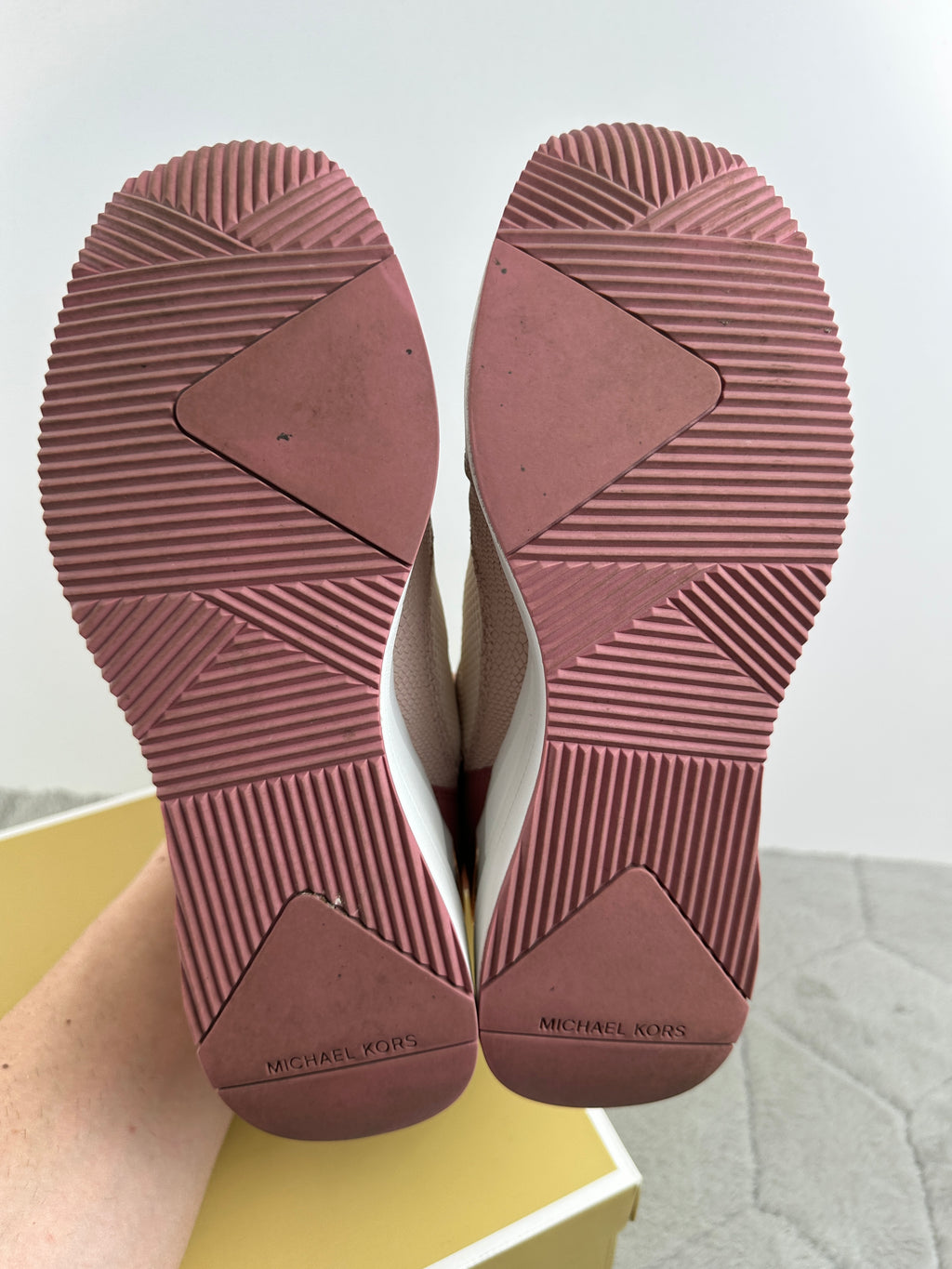 MICHAEL KORS DARBY WEDGE TRAINER