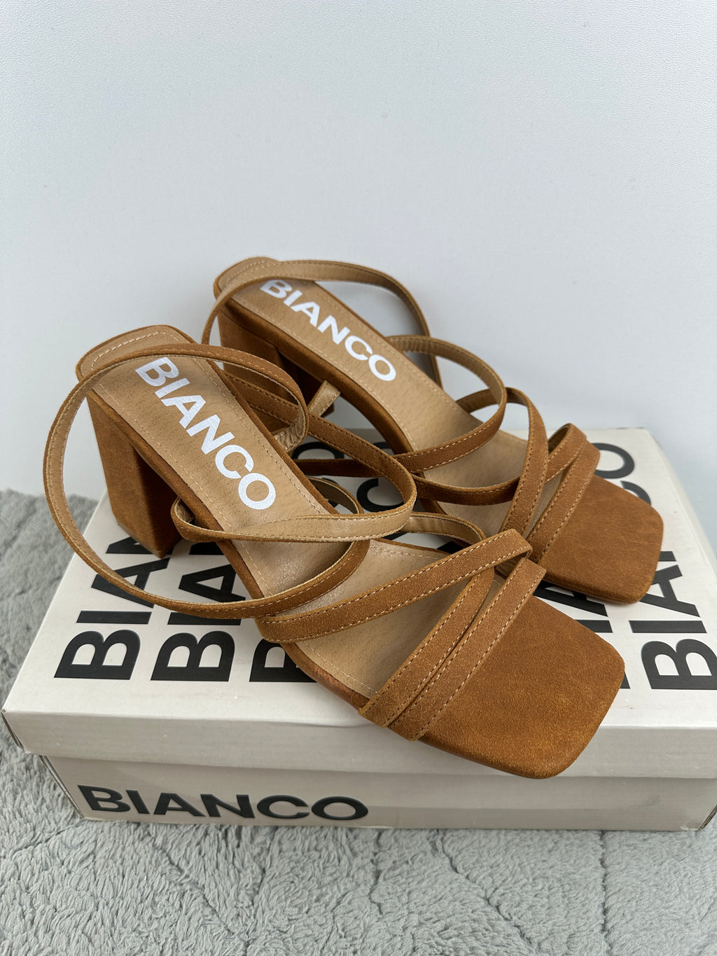 BIANCO BIAJOYCE SANDALS SUEDE