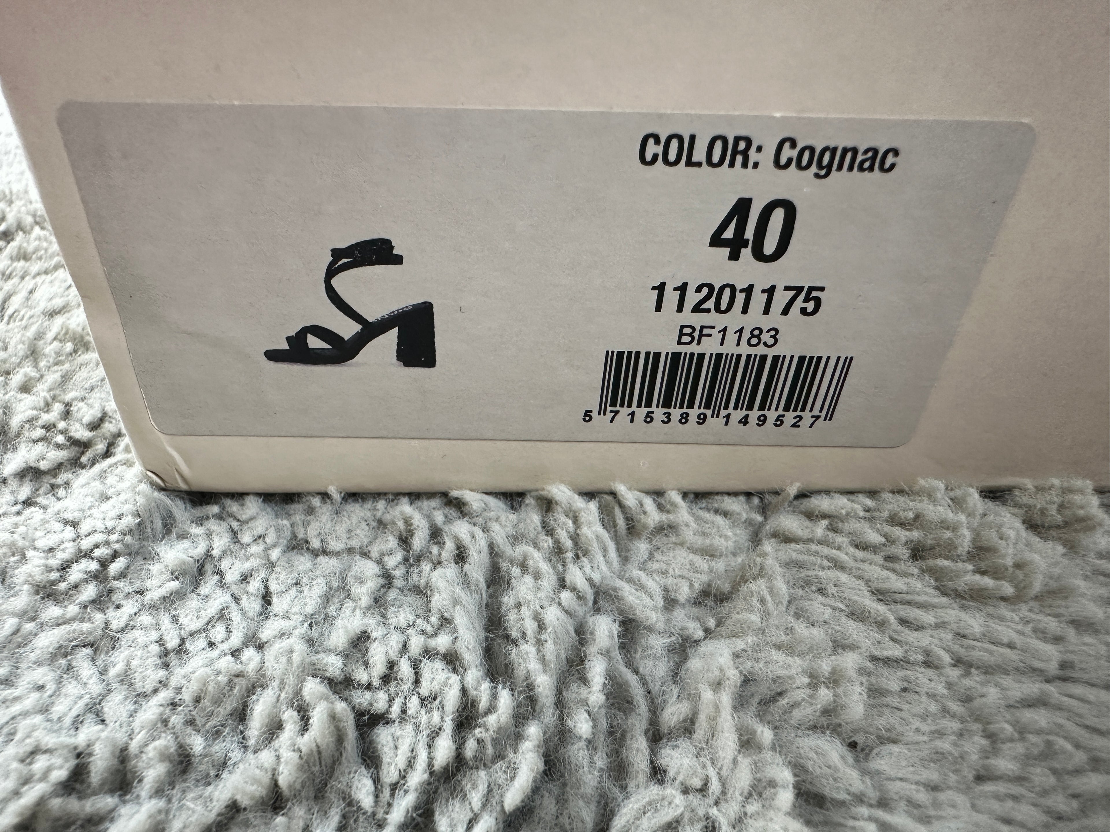 BIANCO BIAJOYCE SANDALS SUEDE