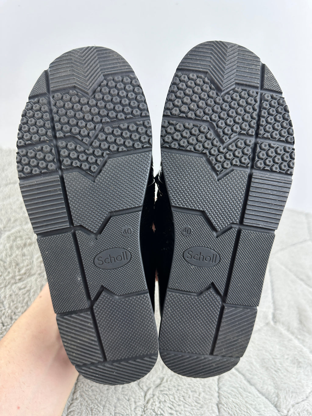 SCHOLL GILLY KNOT