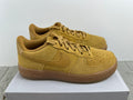 NIKE AIR FORCE LV8